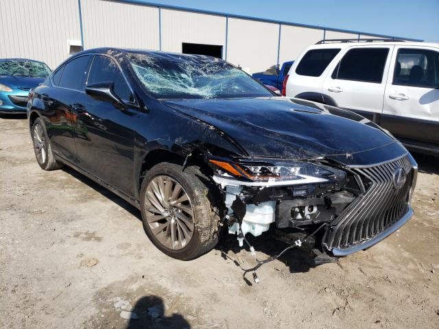 LEXUS ES 300H 2019 jthb21b12k2039256