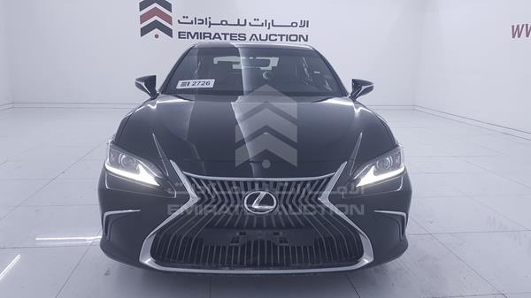 LEXUS IS300 2019 jthb21b1xk2011706