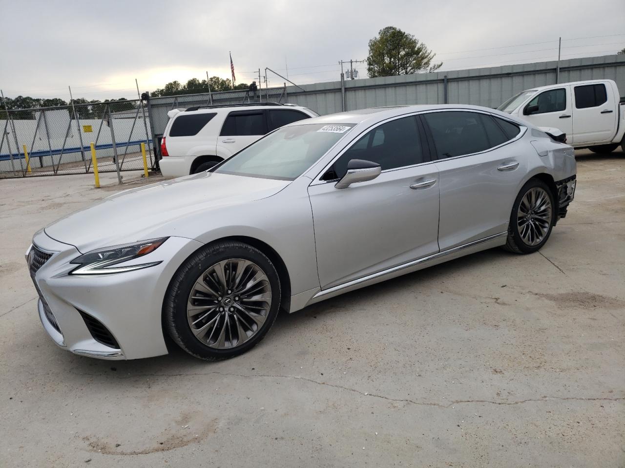 LEXUS LS 2019 jthb51ffxk5009563