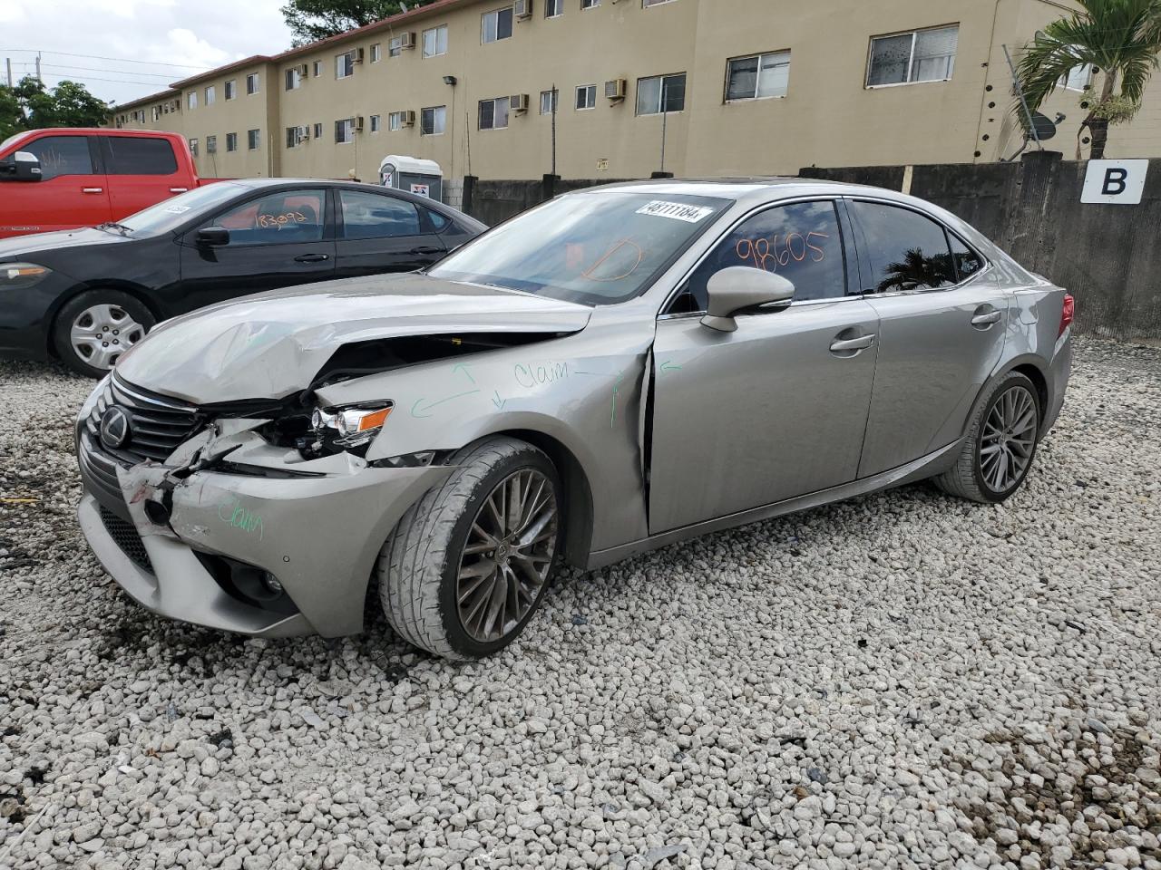 LEXUS IS 2016 jthba1d21g5017022