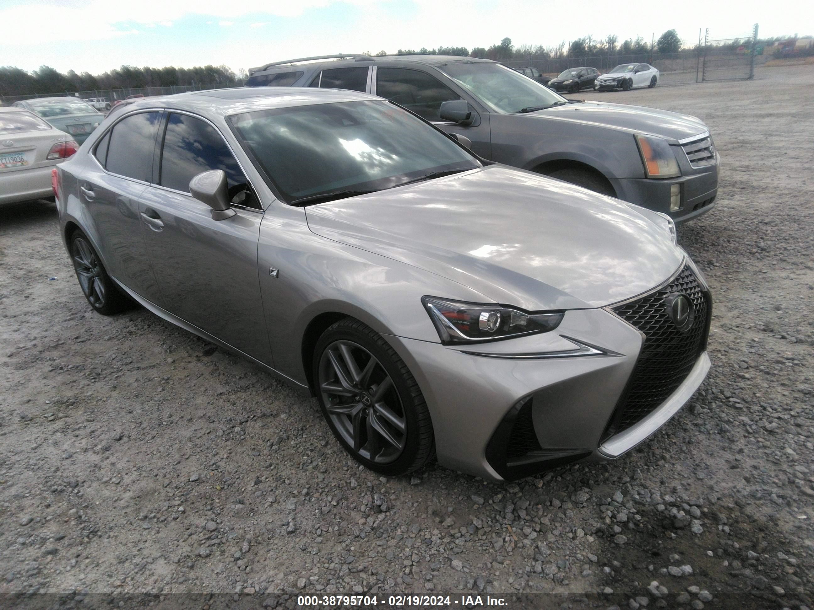 LEXUS IS 2017 jthba1d23h5052338