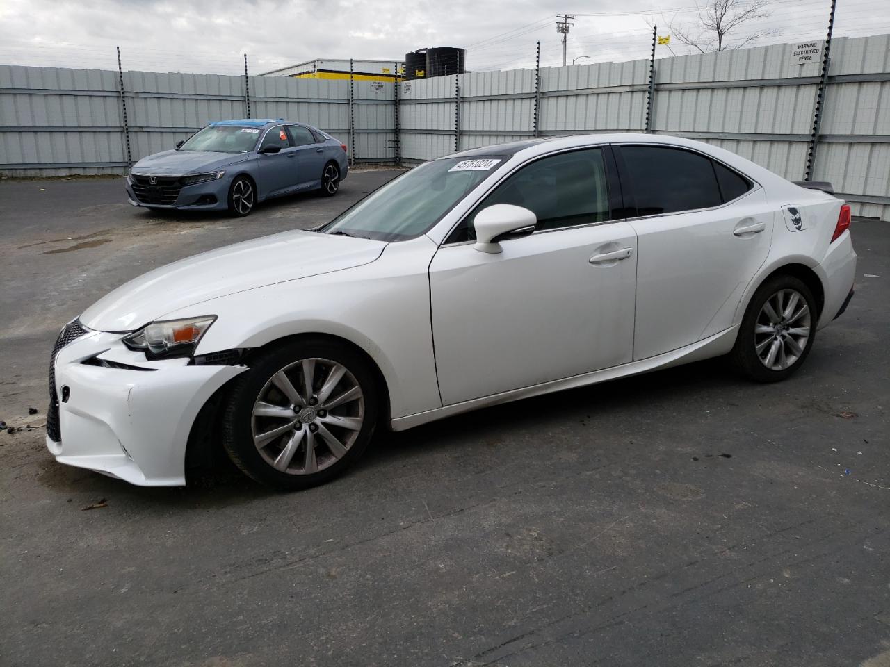 LEXUS IS 2016 jthba1d28g5028437