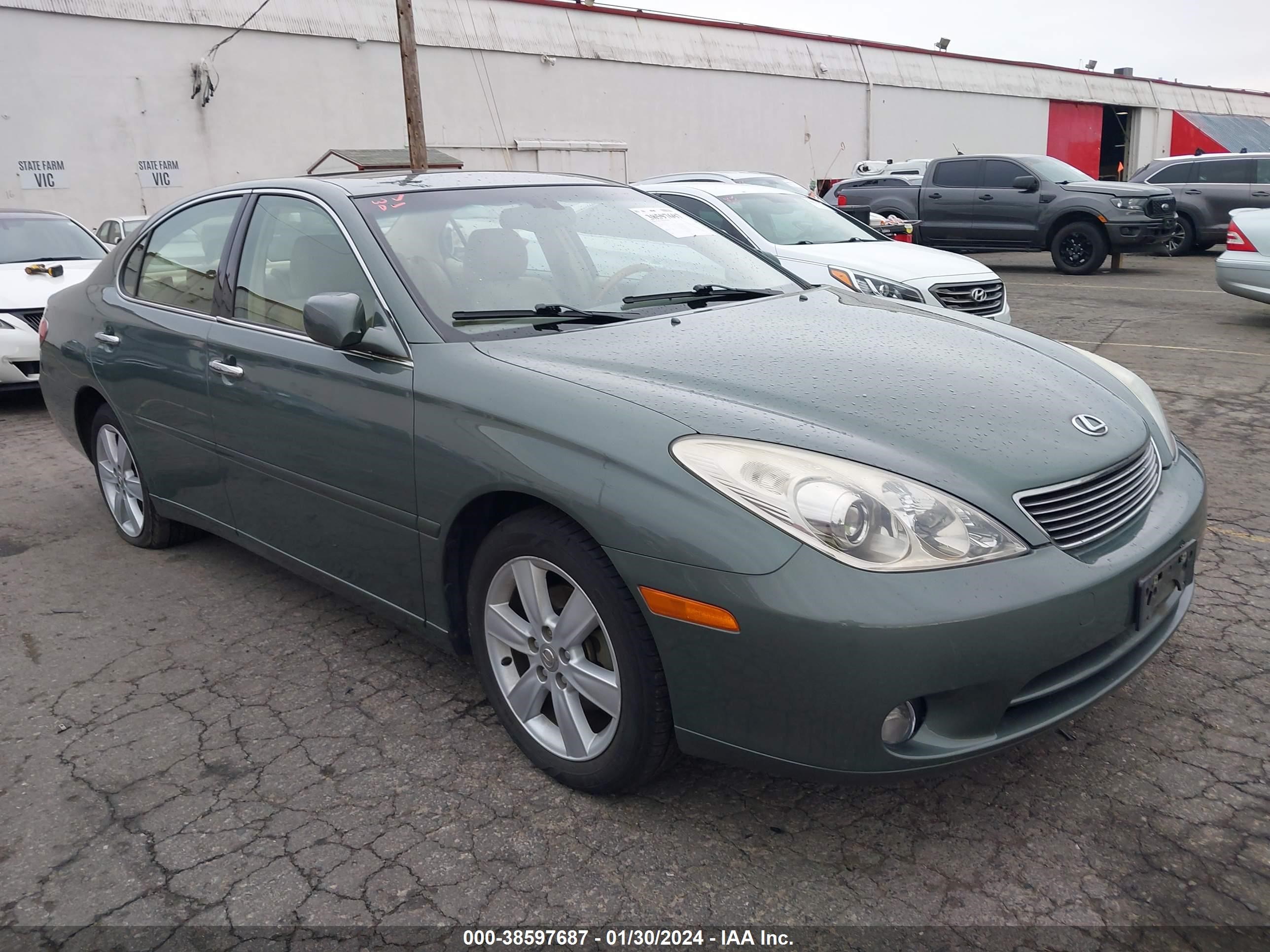 LEXUS ES 2005 jthba30g055061684