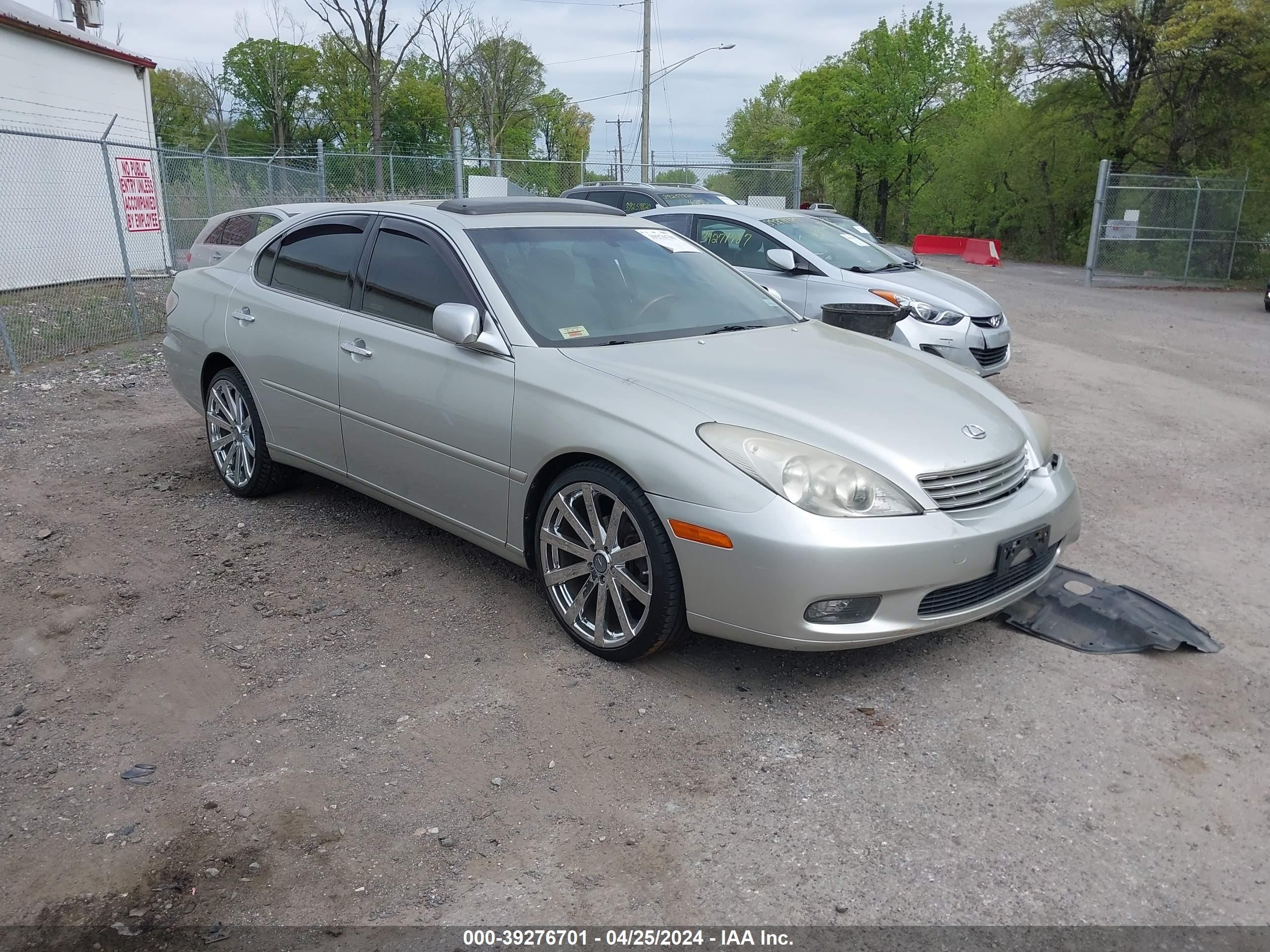 LEXUS ES 2004 jthba30g145038252