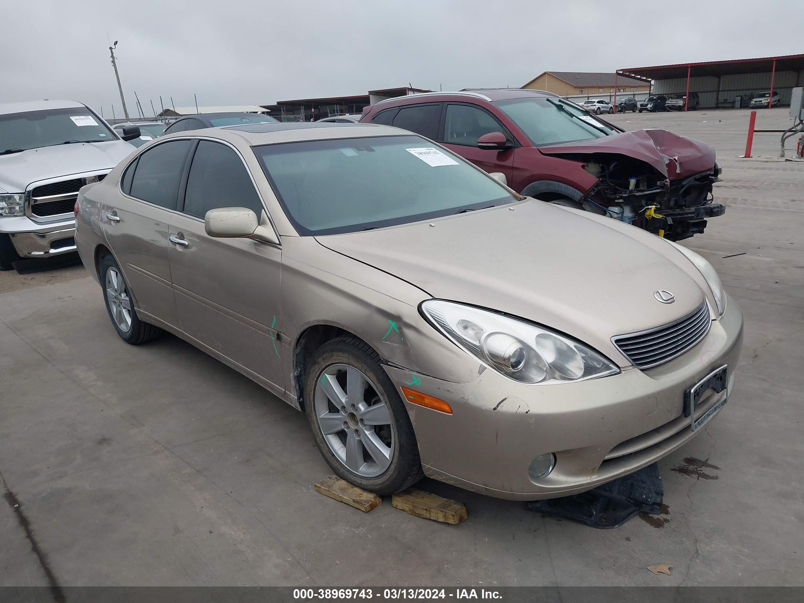 LEXUS ES 2005 jthba30g155085525