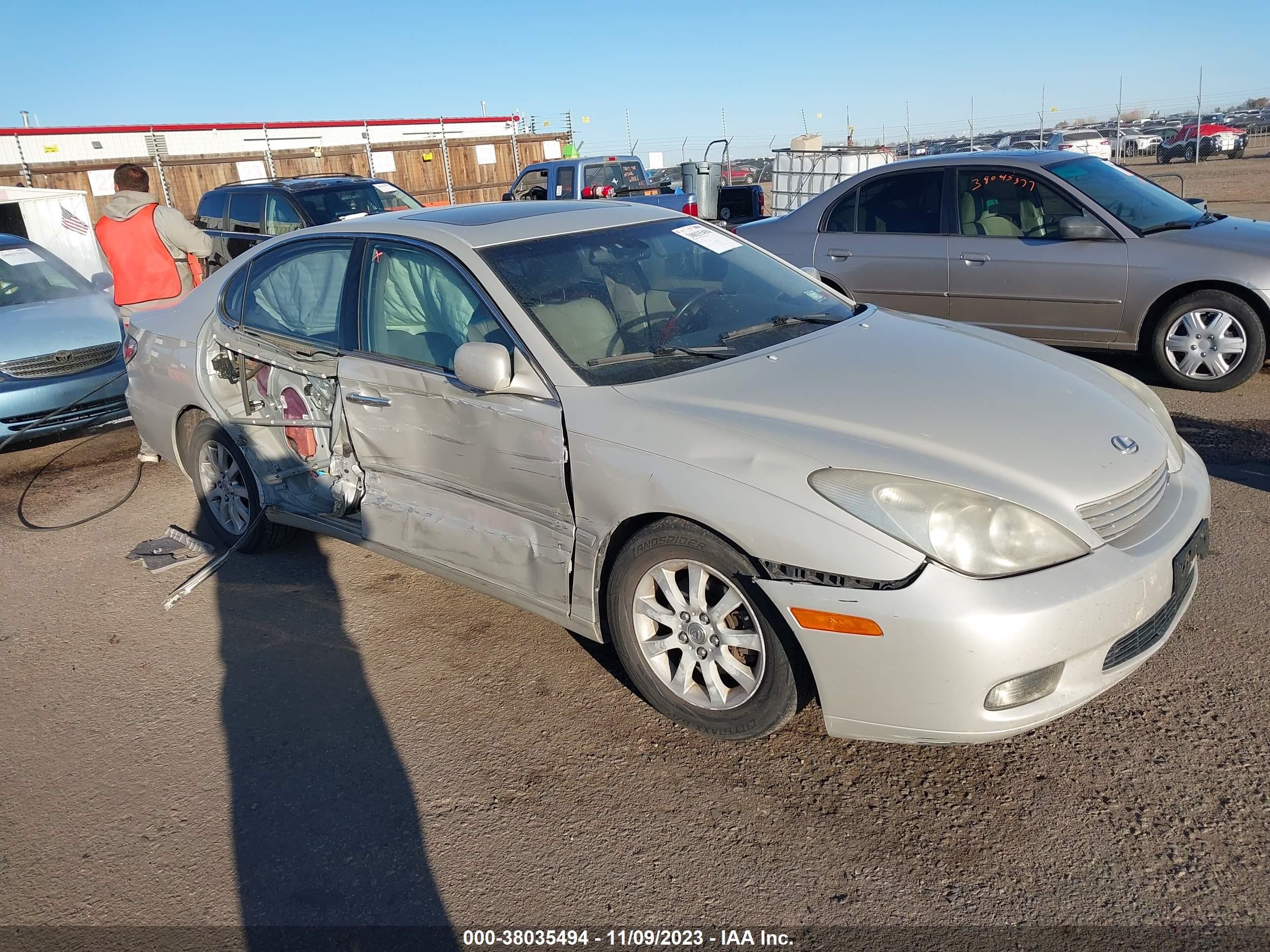 LEXUS ES 2004 jthba30g245049647