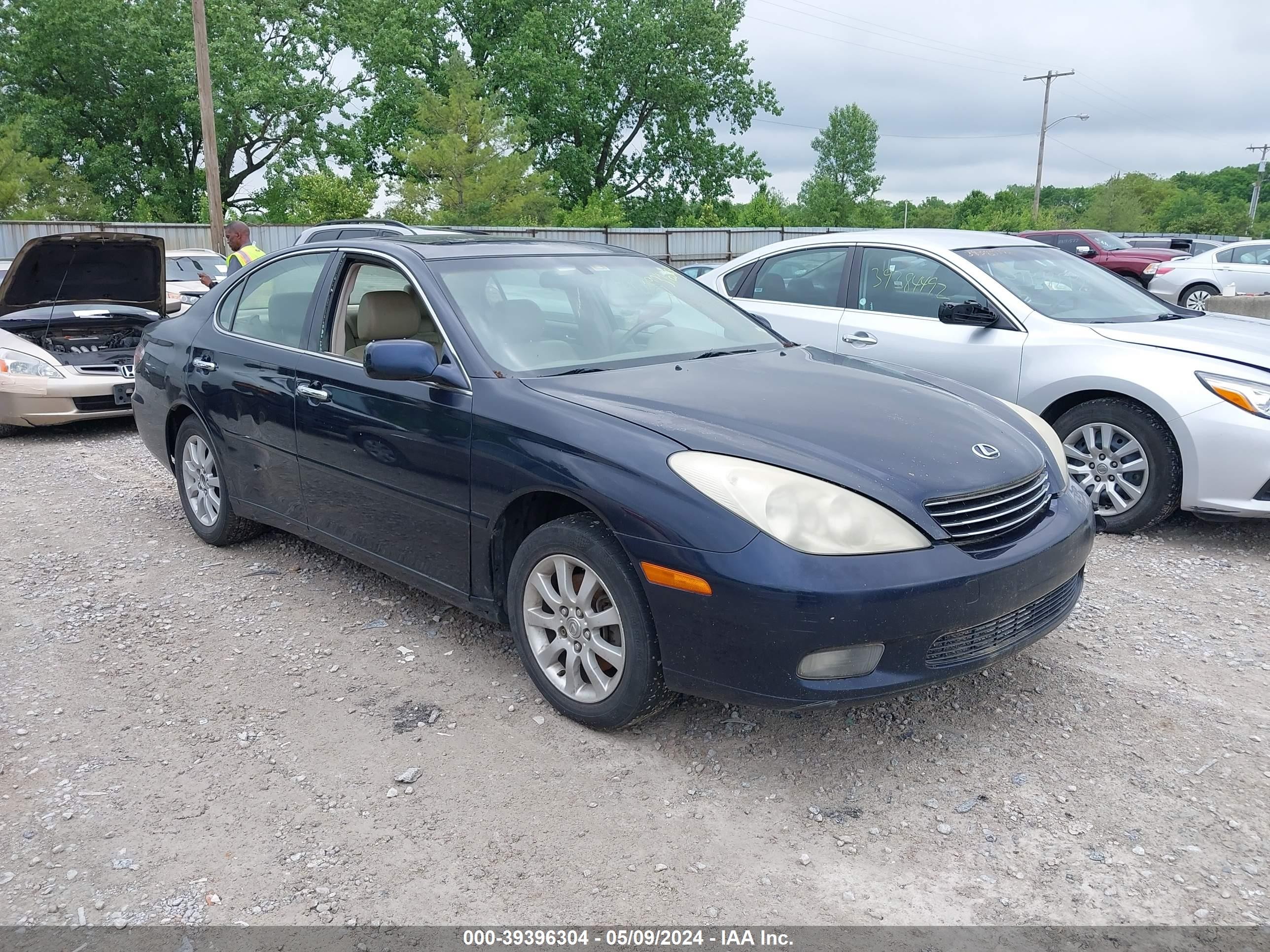 LEXUS ES 2004 jthba30g445029058