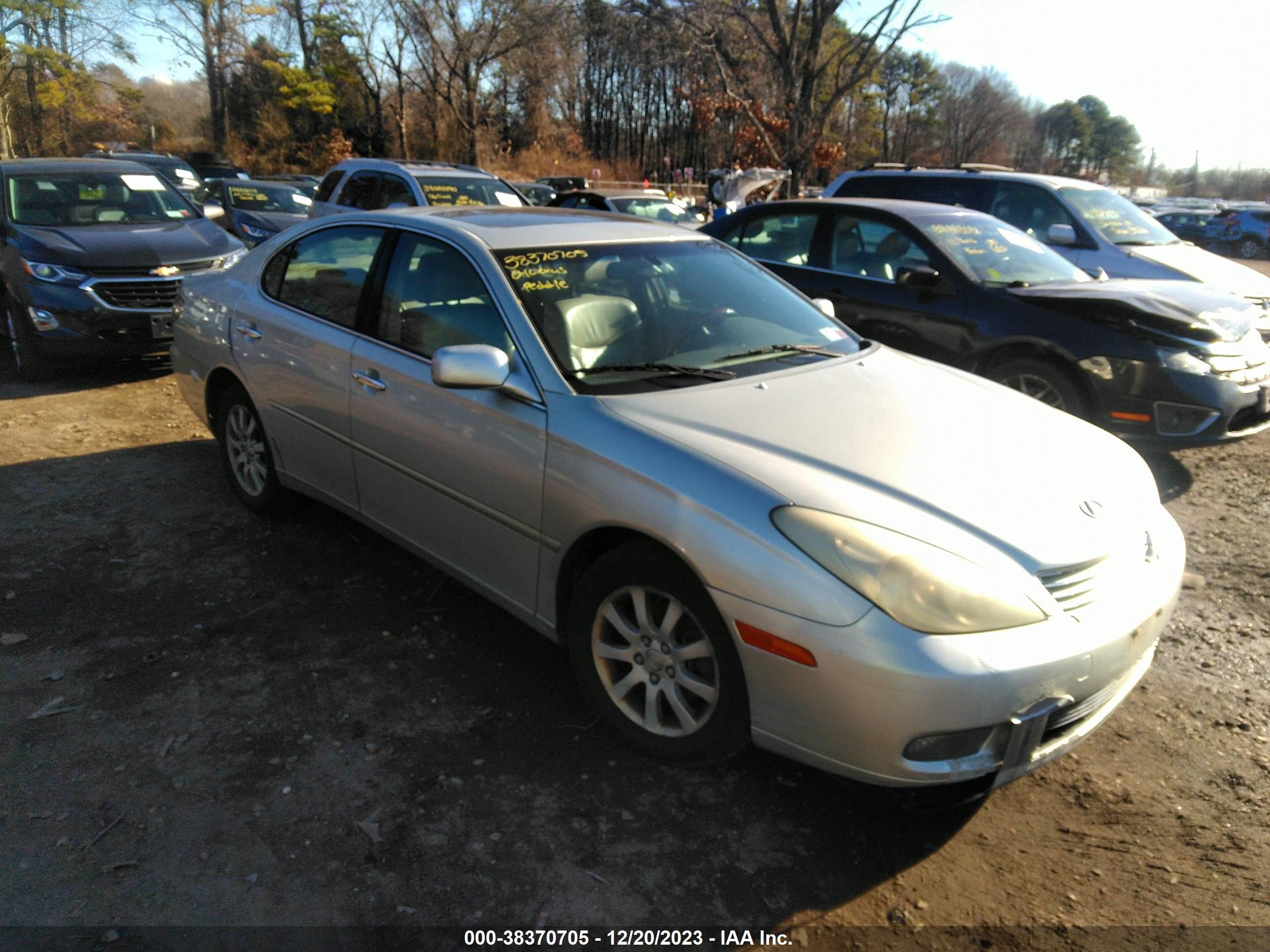 LEXUS ES 2004 jthba30g745011928