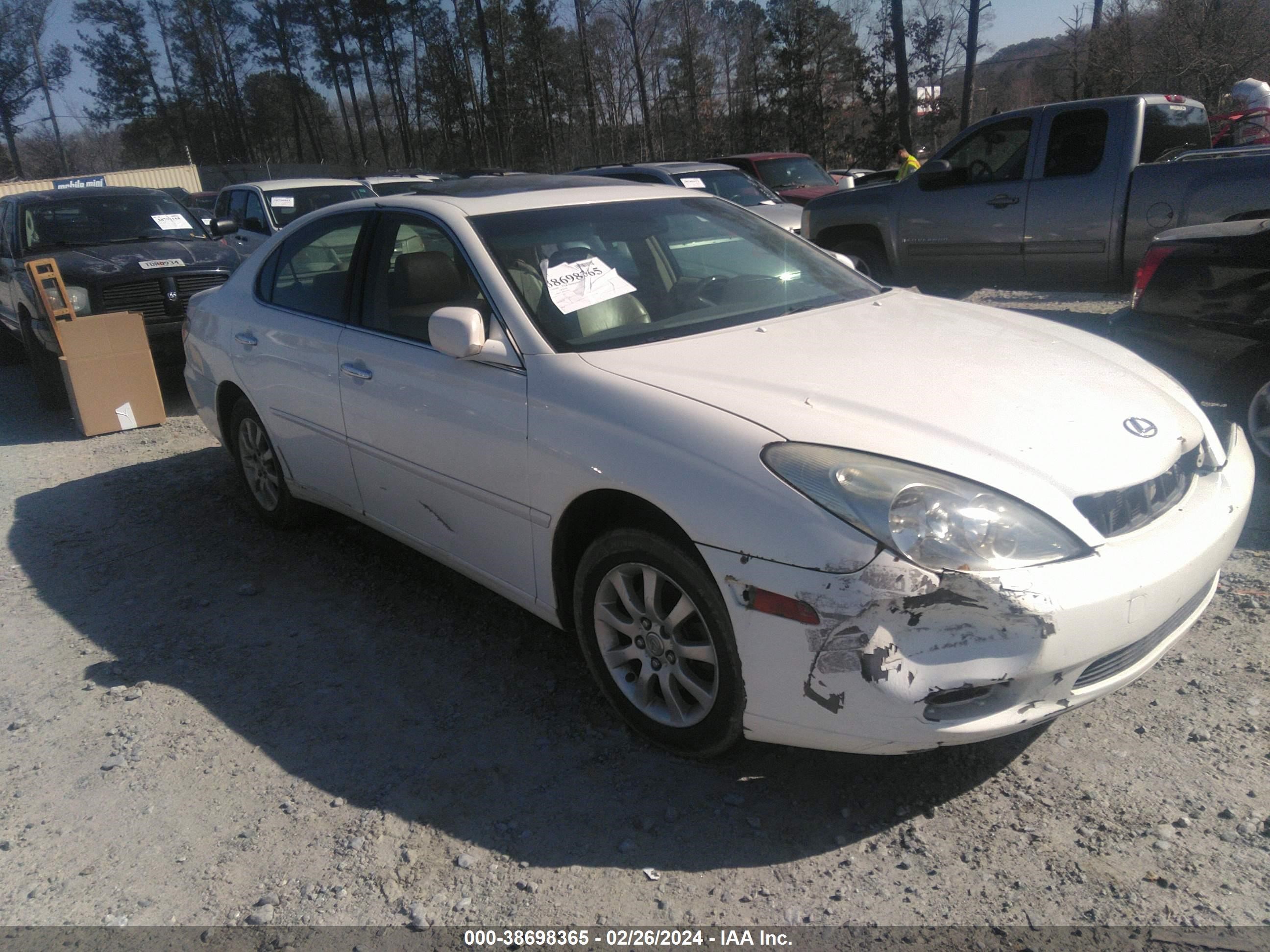 LEXUS ES 2004 jthba30g845035851