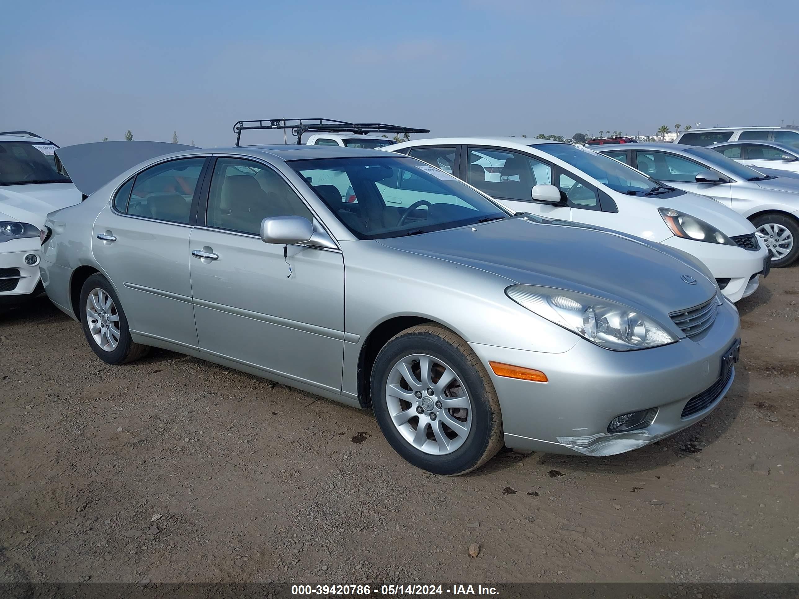 LEXUS ES 2004 jthba30g845048955