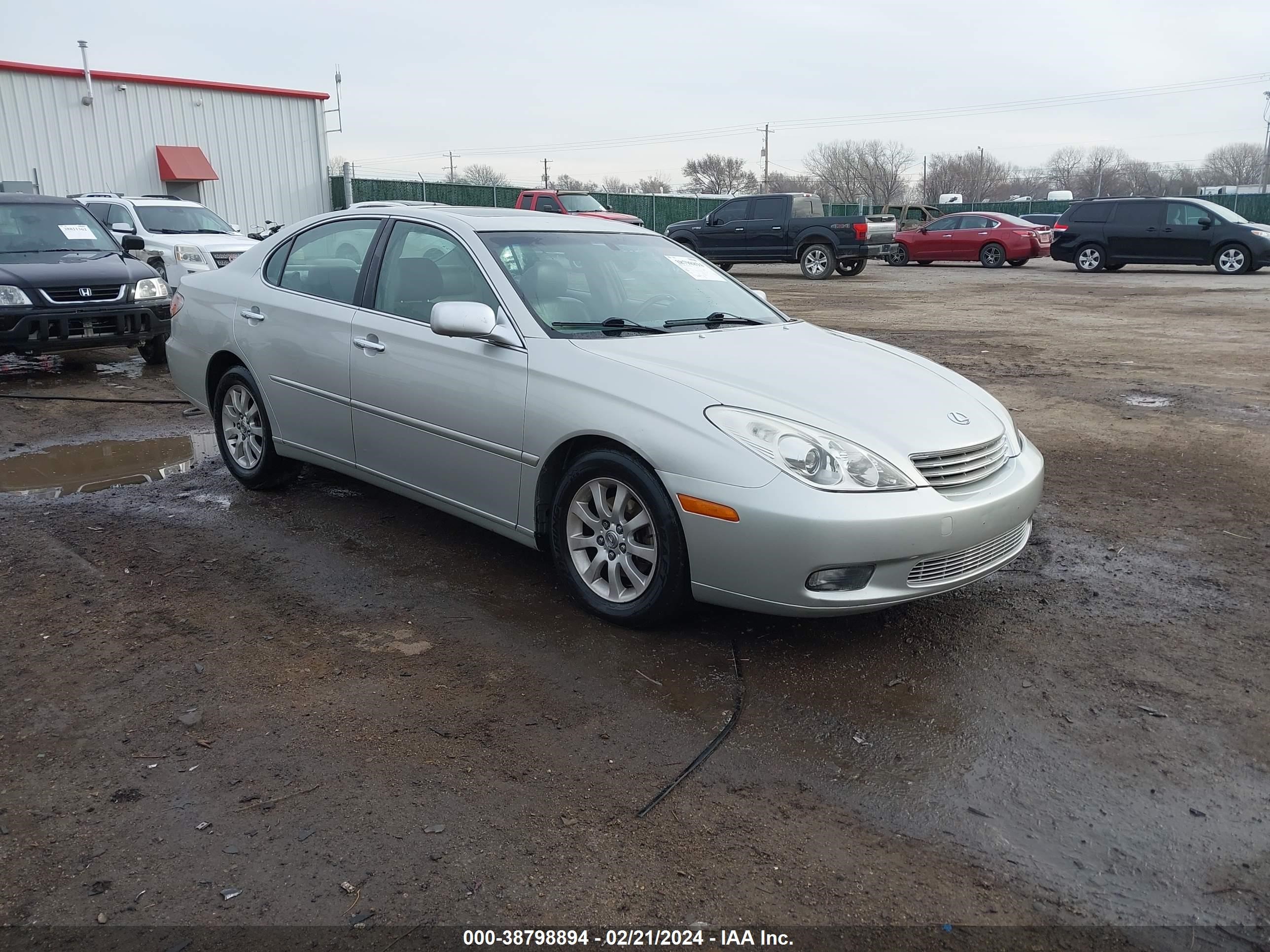 LEXUS ES 2004 jthba30g945018881