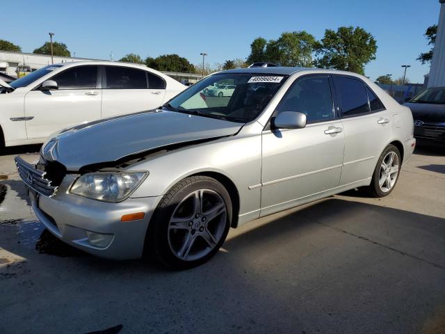 LEXUS IS 2001 jthbd182510024898