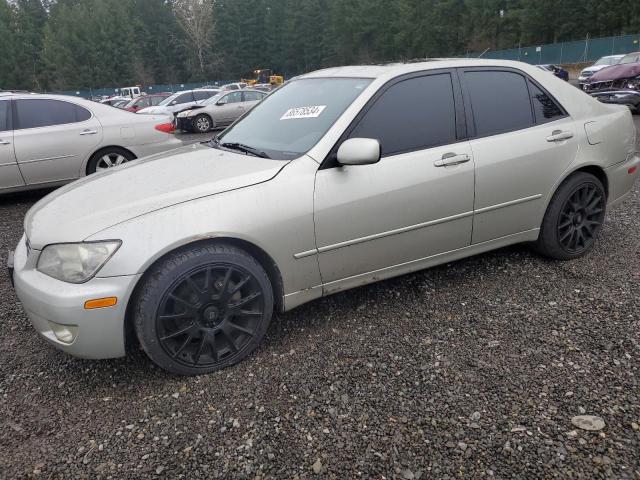 LEXUS IS 300 2001 jthbd182710022716