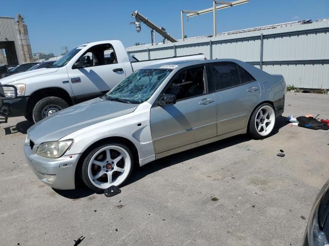 LEXUS IS 2002 jthbd192020047912