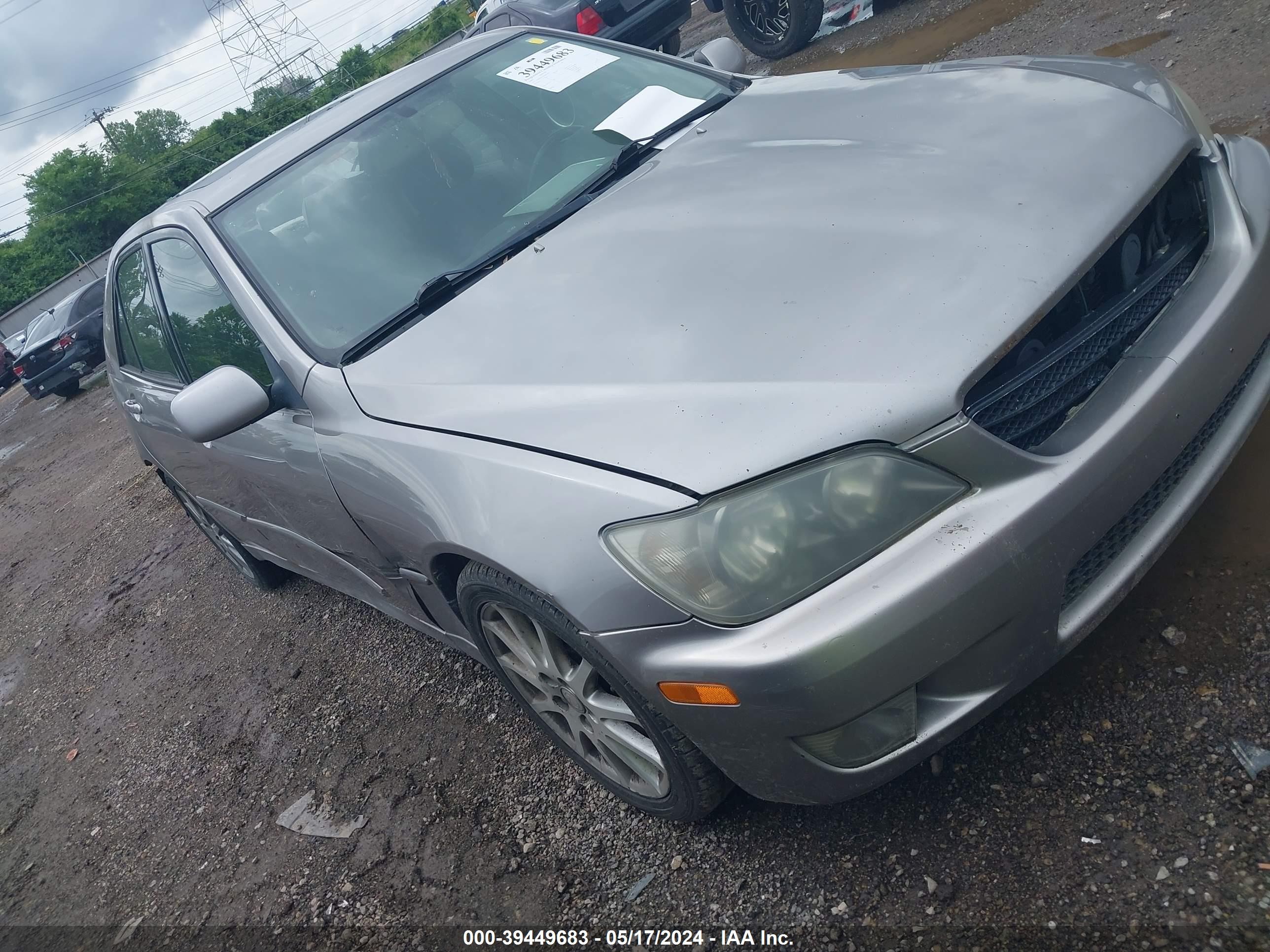 LEXUS IS 2003 jthbd192130075476