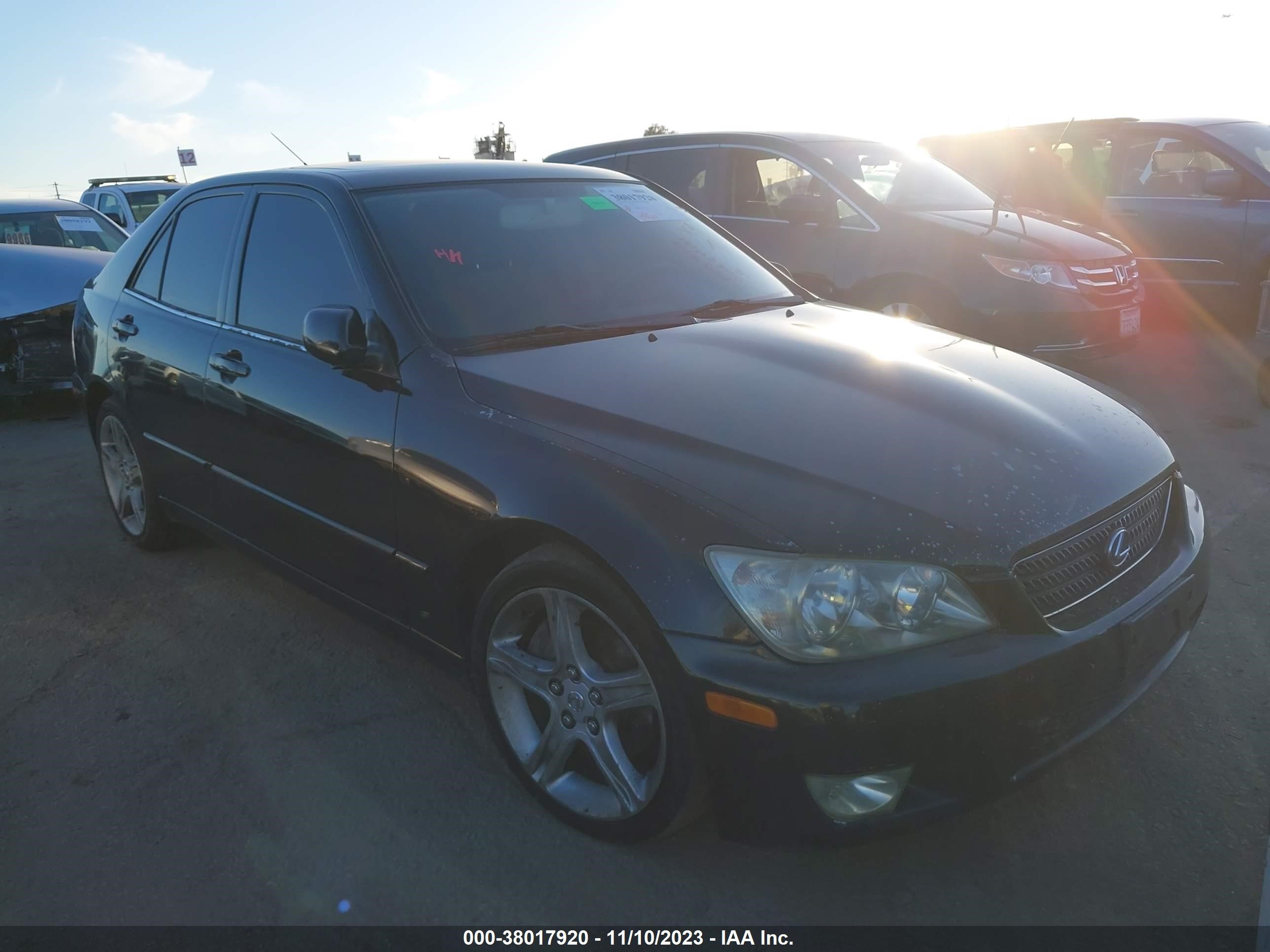 LEXUS IS 2003 jthbd192230069797