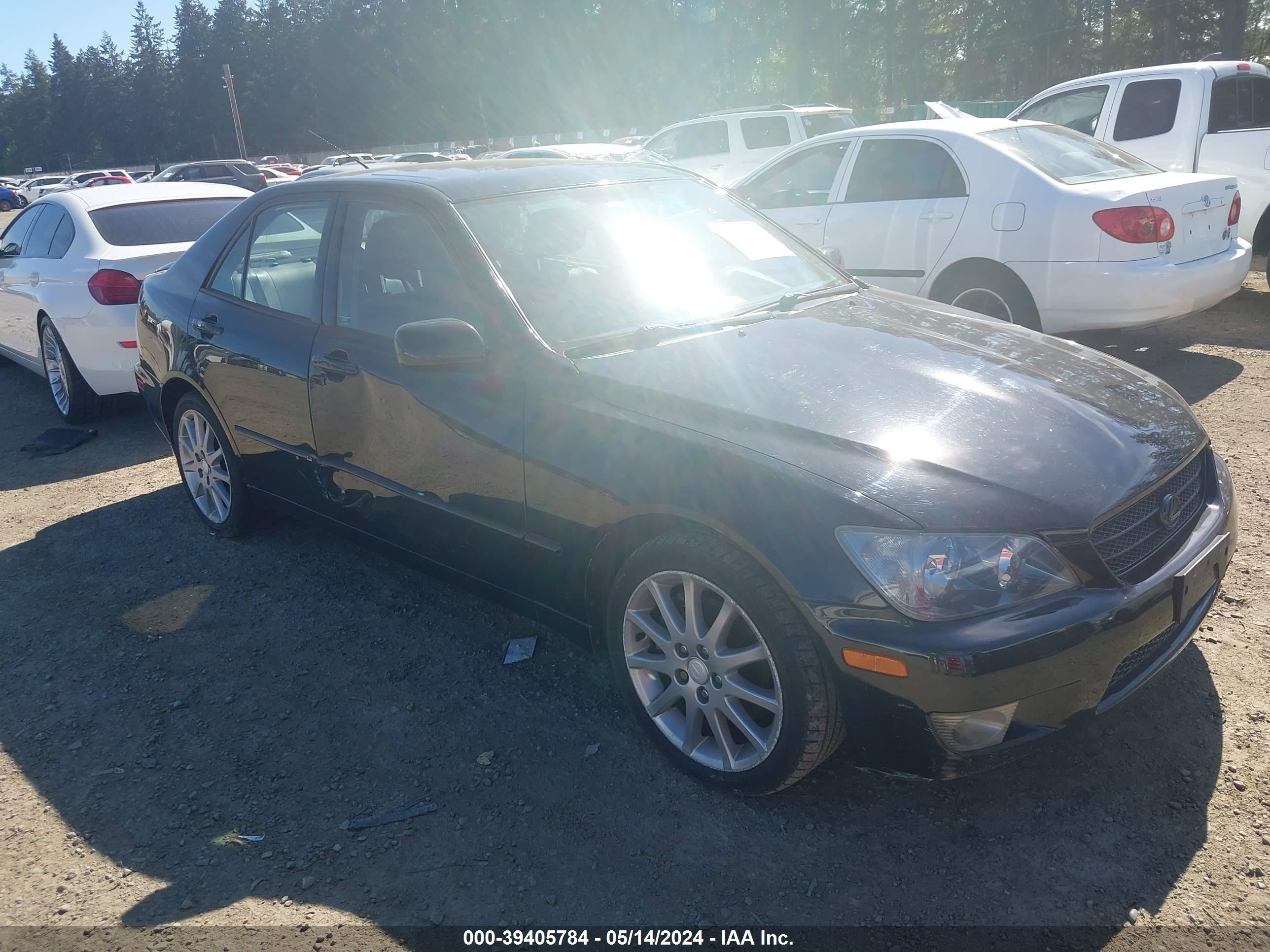 LEXUS IS 2003 jthbd192230079181