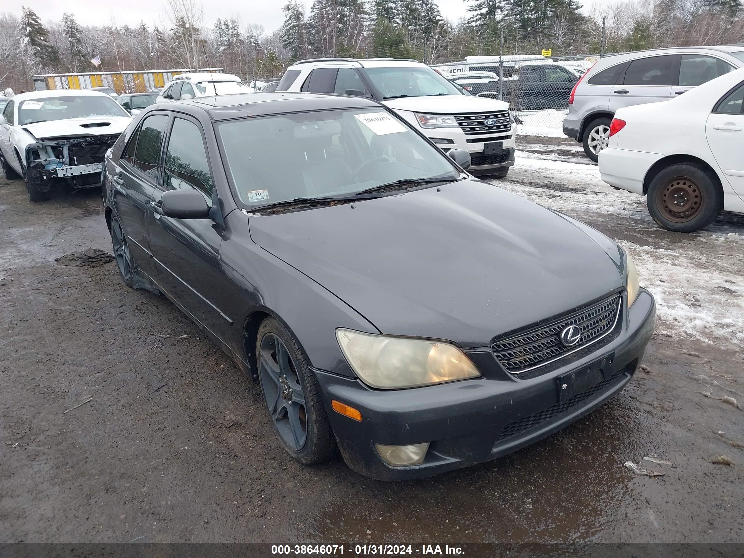 LEXUS IS 2003 jthbd192230080704