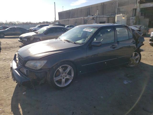 LEXUS IS 2003 jthbd192630068054