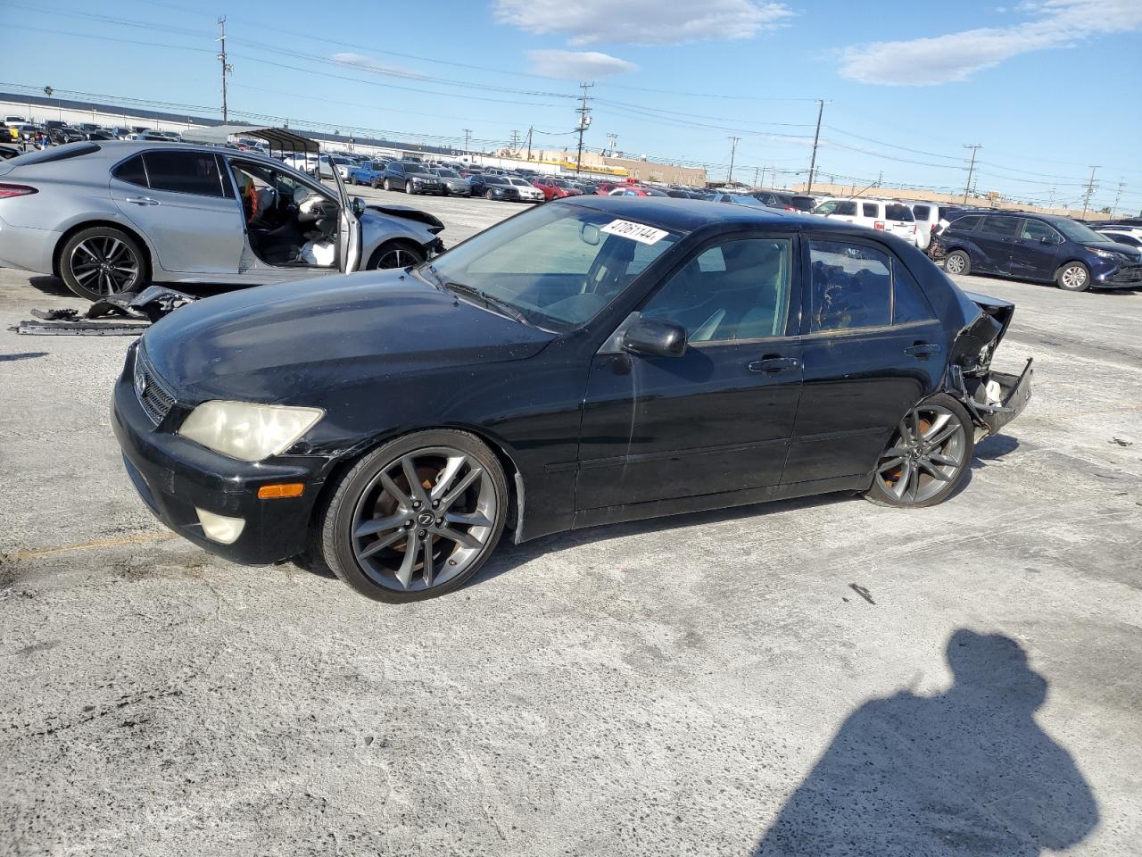 LEXUS IS 2002 jthbd192720053822