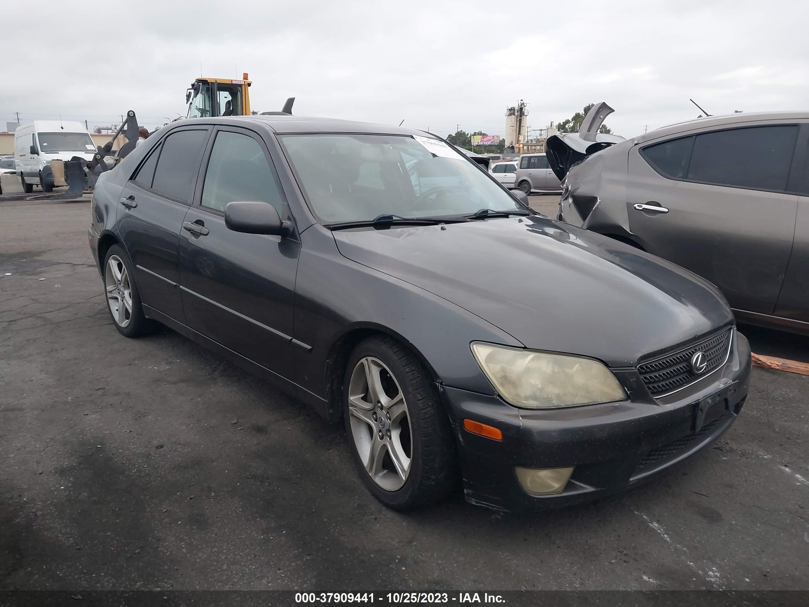 LEXUS IS 2003 jthbd192930069988