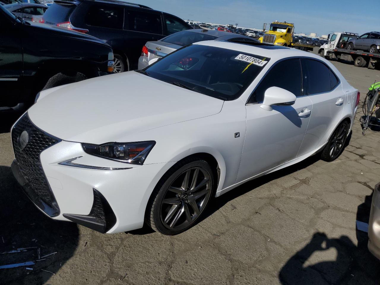 LEXUS IS 2017 jthbe1d25h5029213