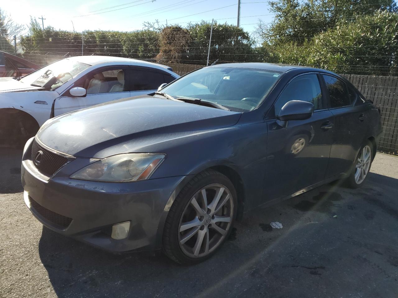 LEXUS IS 2006 jthbe262162000809