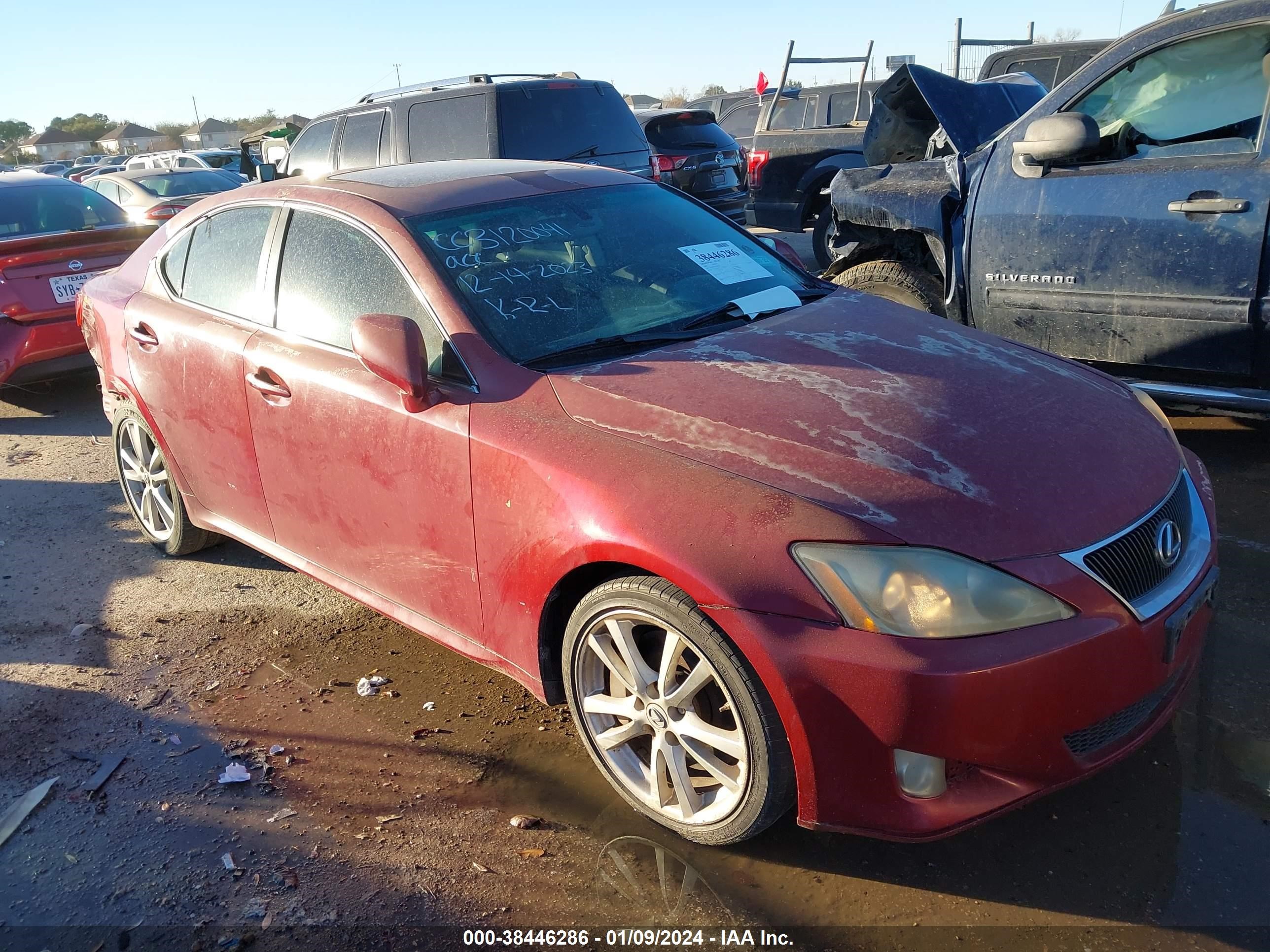 LEXUS IS 2006 jthbe262162001328