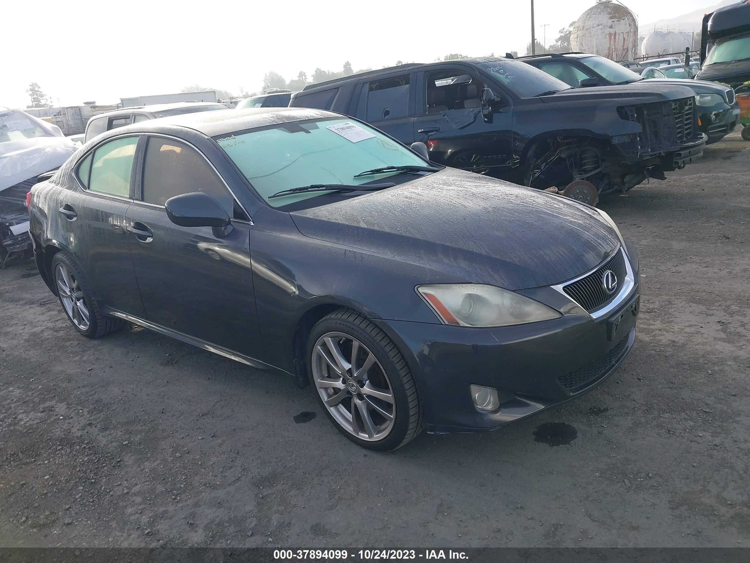 LEXUS IS 2008 jthbe262185017885