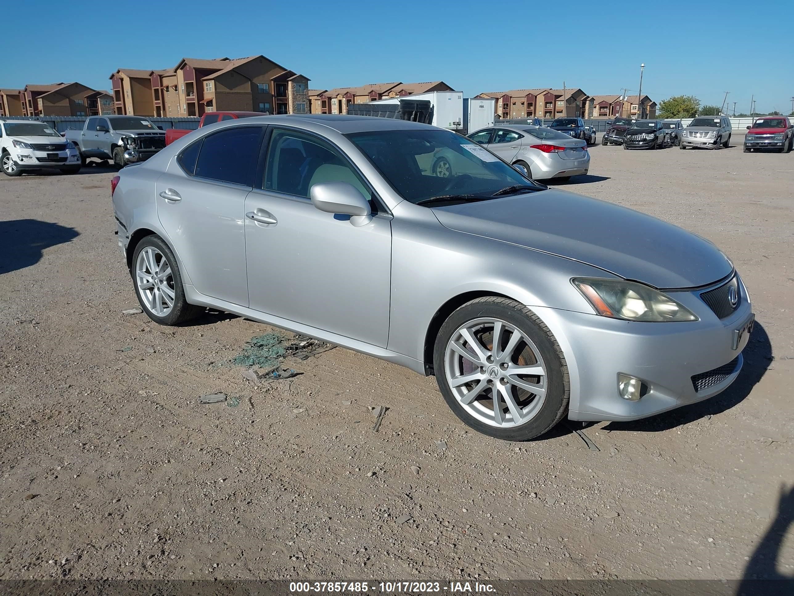 LEXUS IS 2006 jthbe262262005646