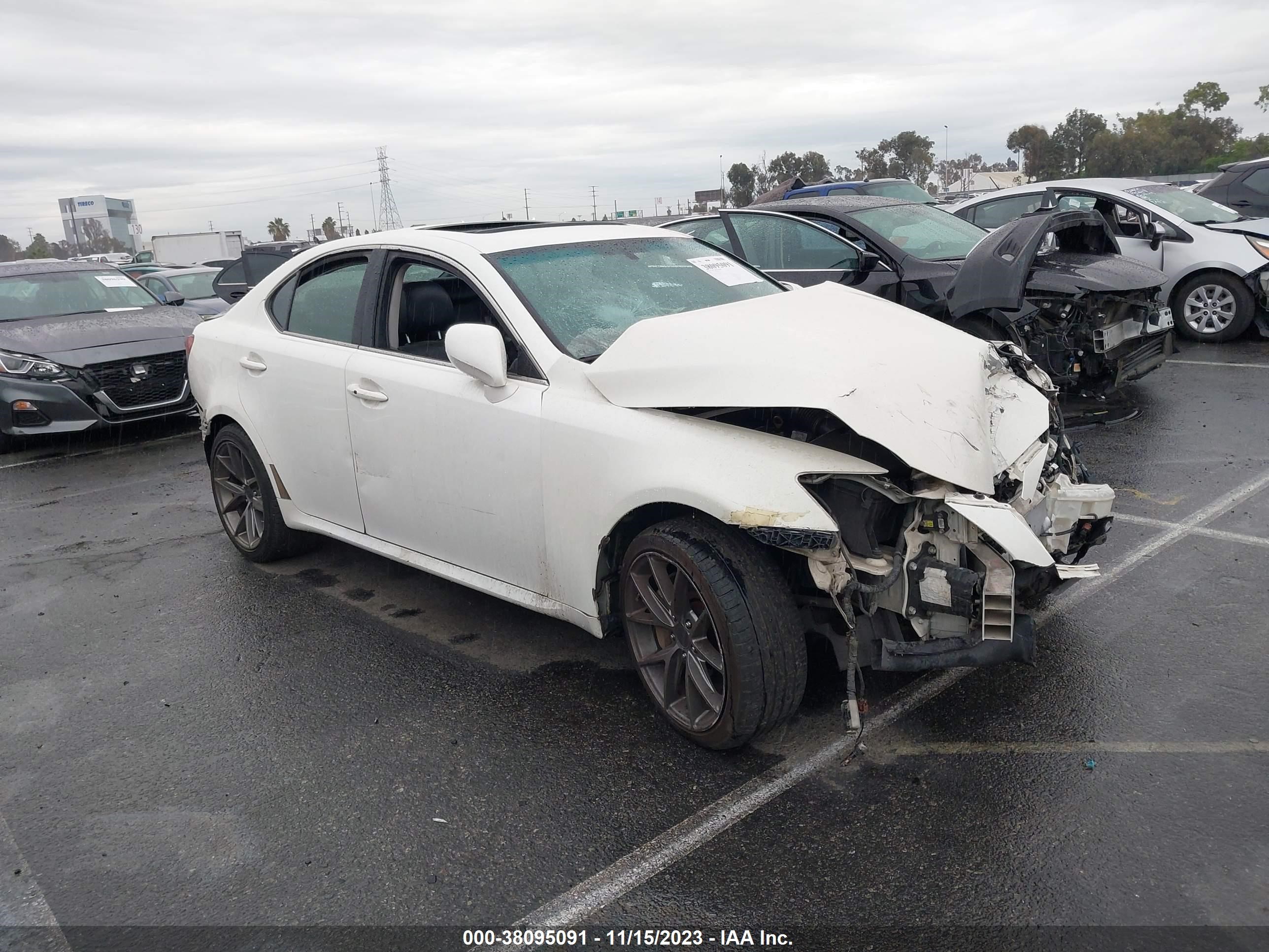 LEXUS IS 2006 jthbe262265001868