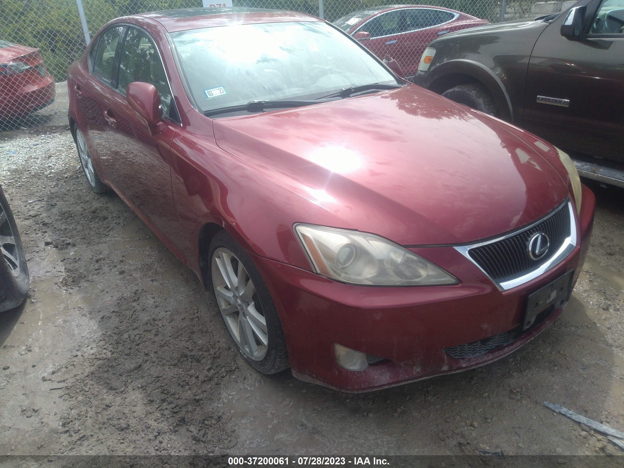 LEXUS IS 2006 jthbe262265003832