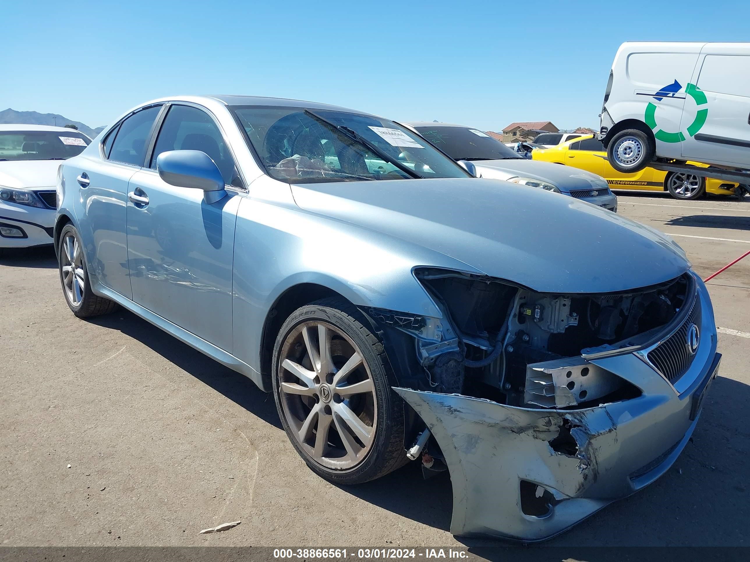 LEXUS IS 2006 jthbe262365001782