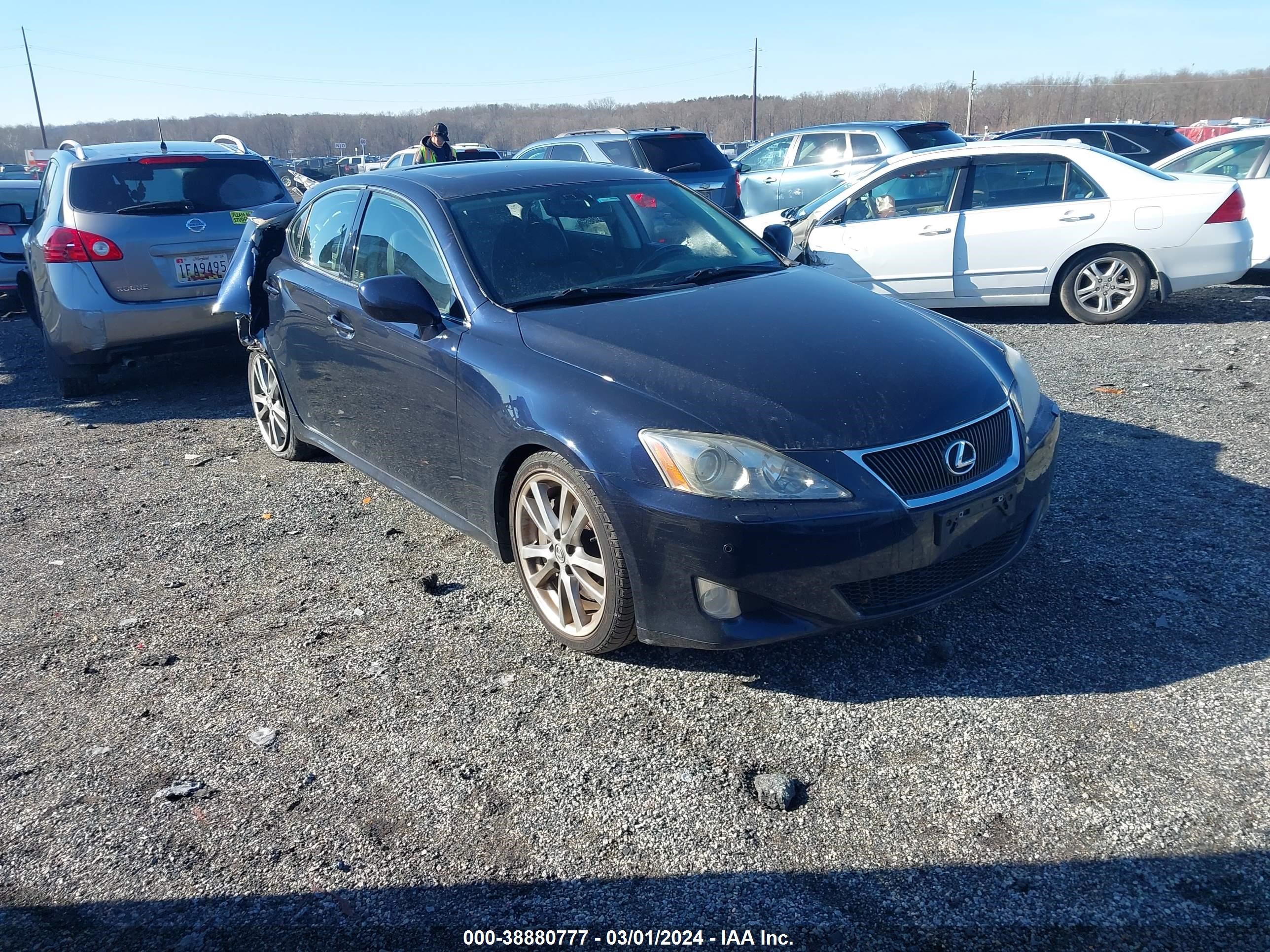 LEXUS IS 2008 jthbe262385021503