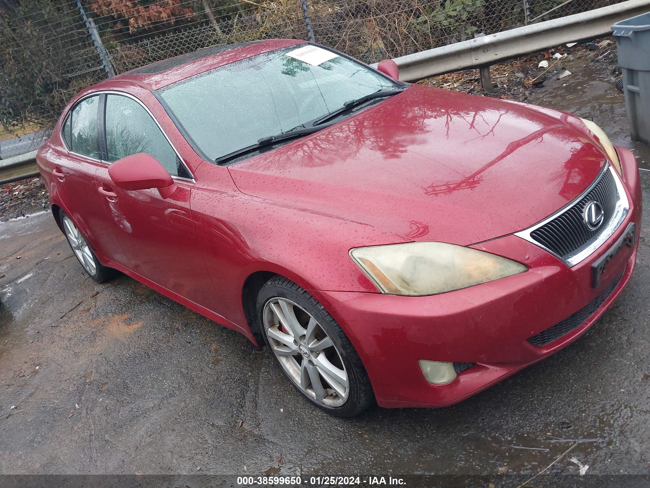 LEXUS IS 2006 jthbe262462001887