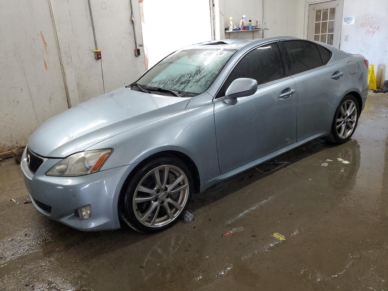 LEXUS IS 2008 jthbe262582013338