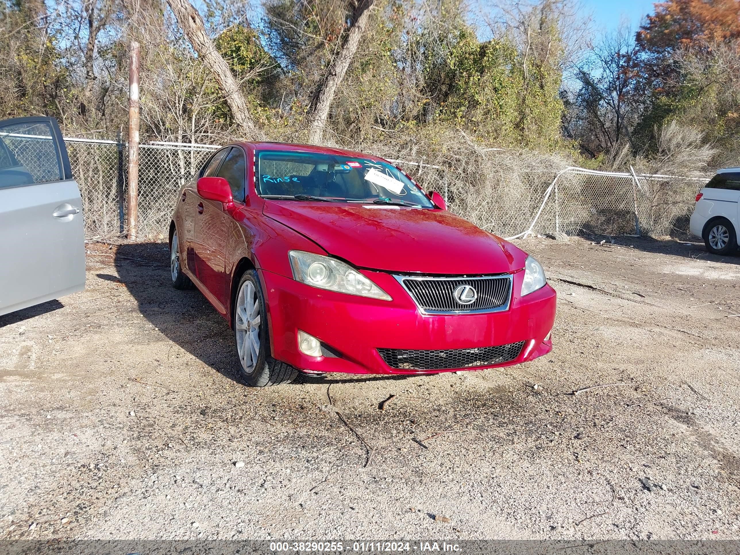 LEXUS IS 2006 jthbe262765001722