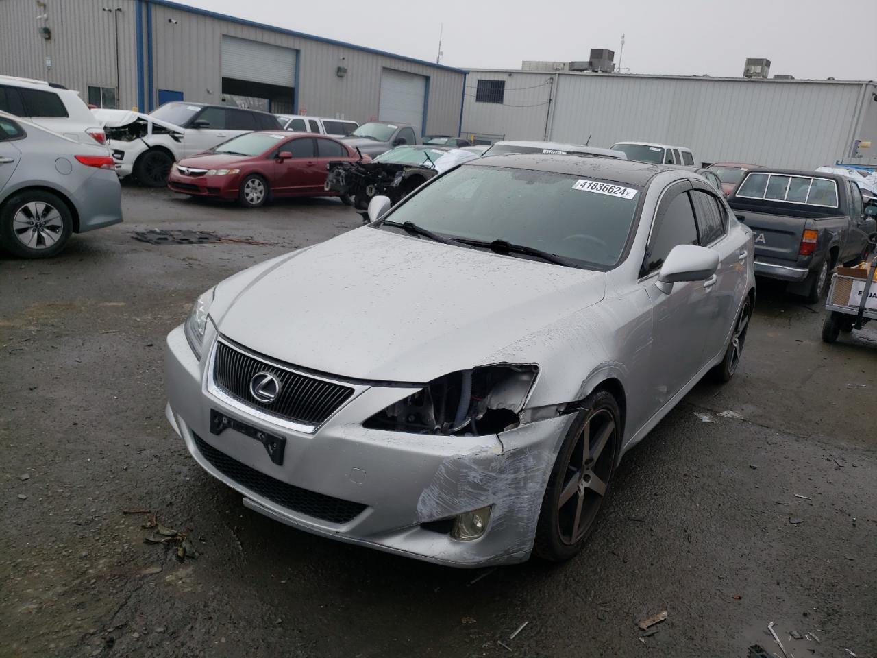 LEXUS IS 2008 jthbe262785017681