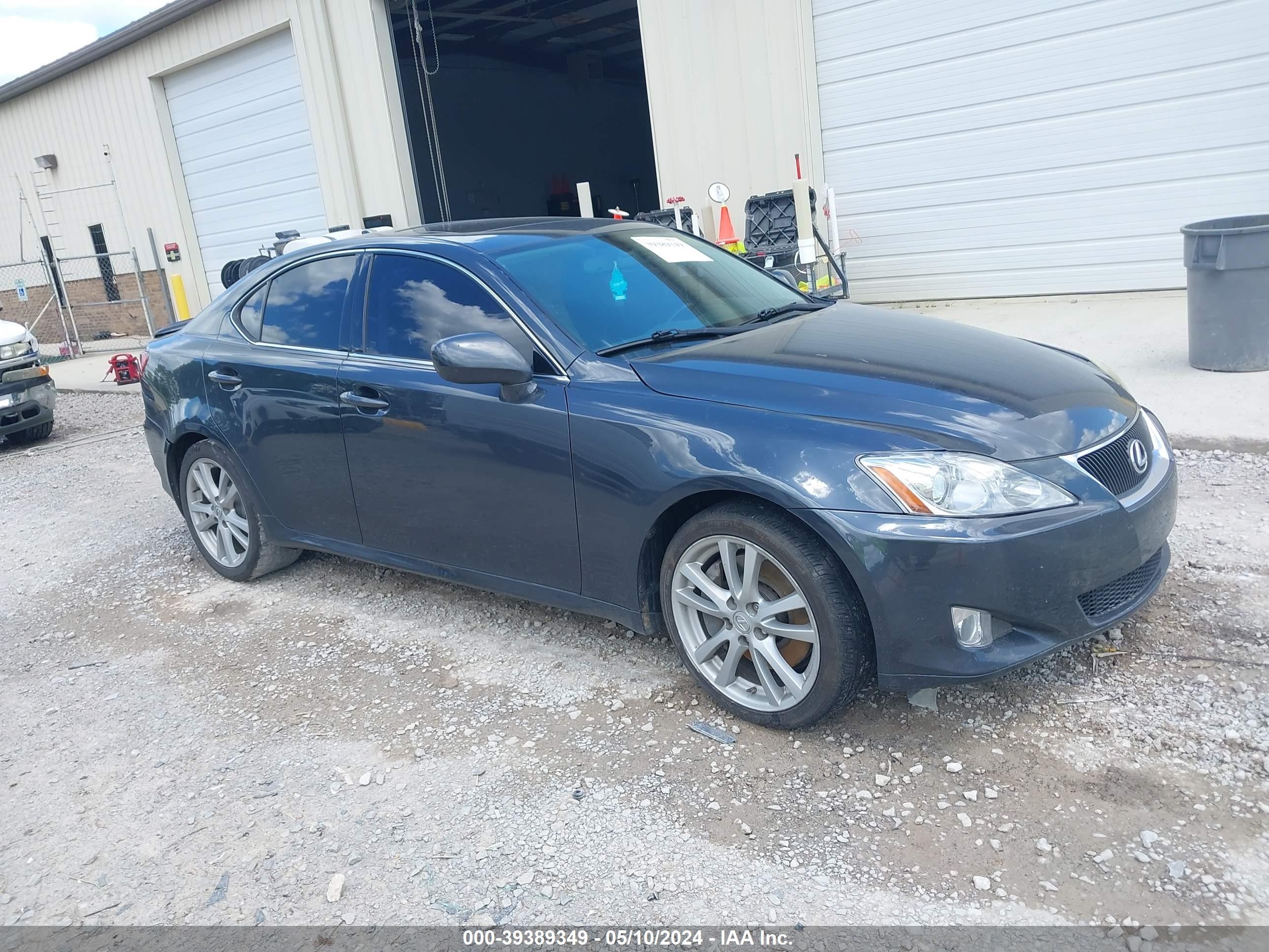 LEXUS IS 2007 jthbe262872011338