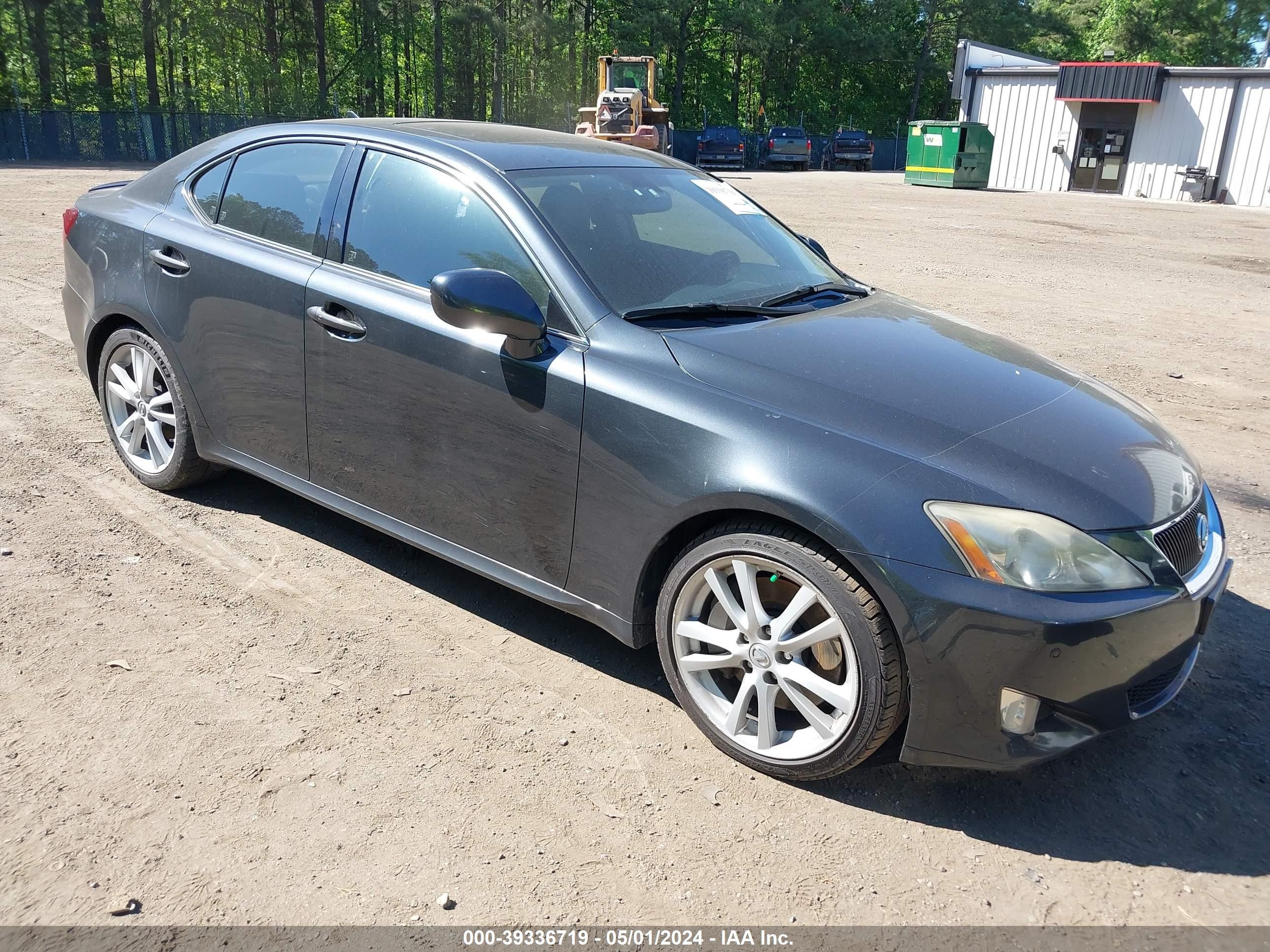 LEXUS IS 2007 jthbe262975014005