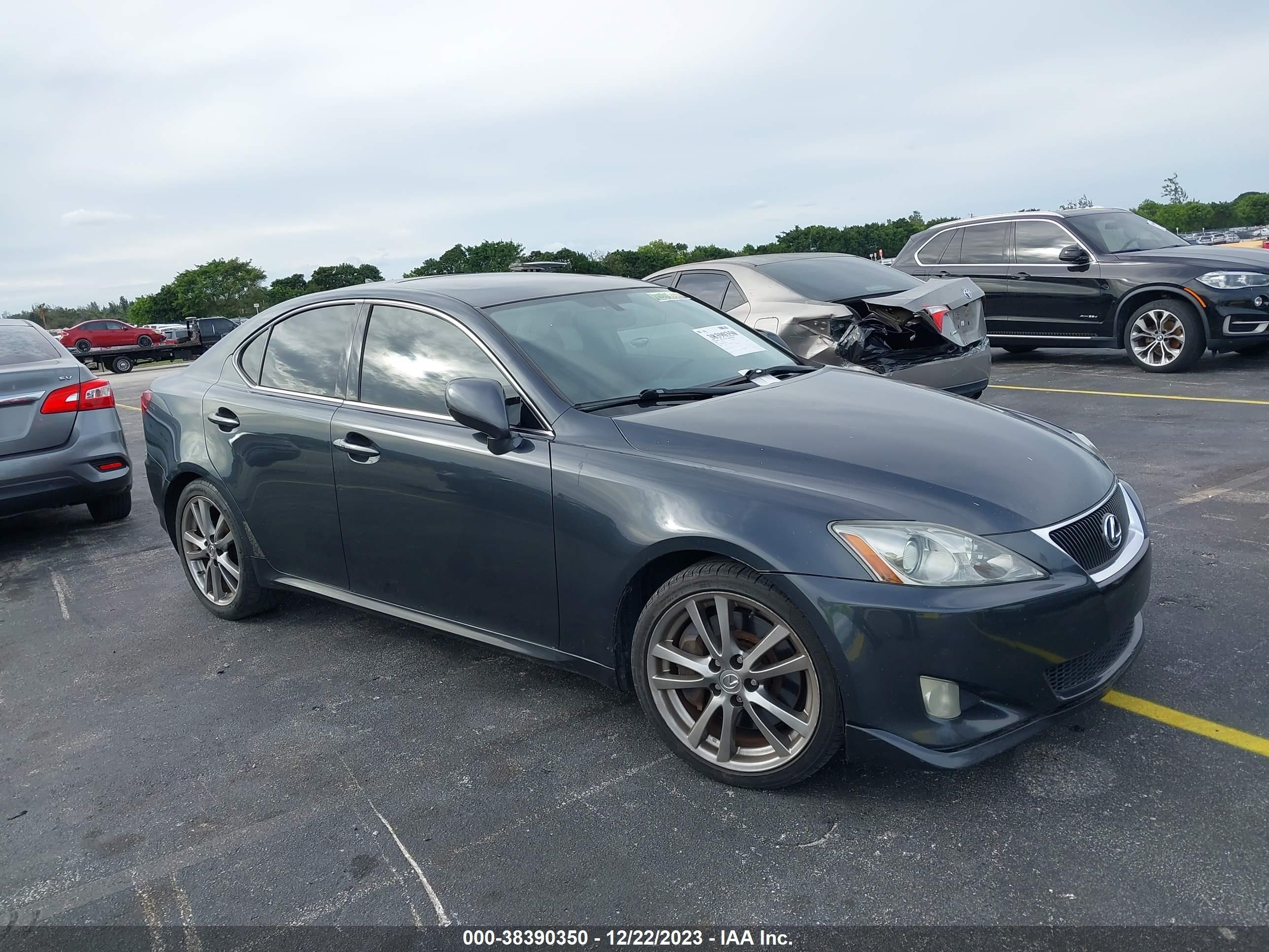 LEXUS IS 2008 jthbe262x82014114