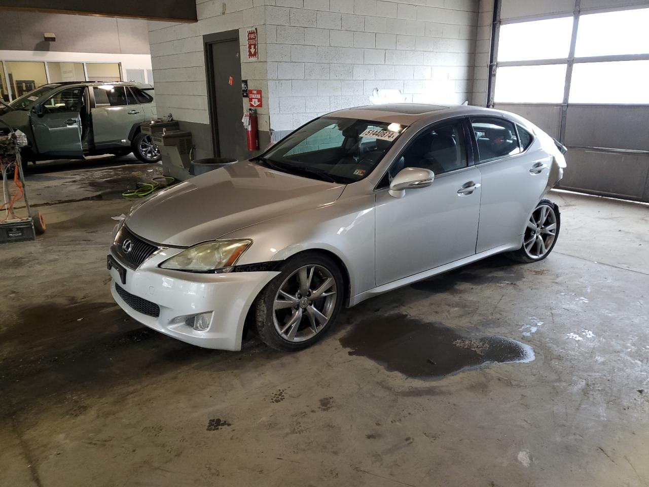 LEXUS IS 2010 jthbe5c25a5024995