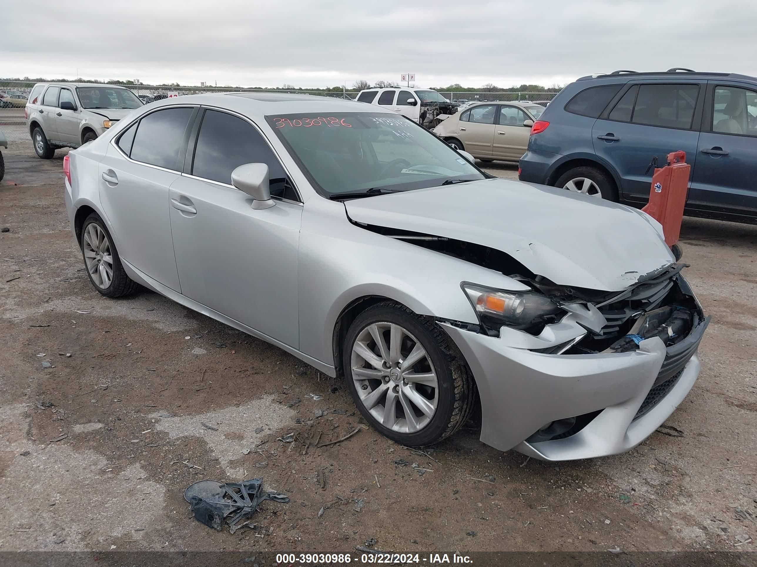 LEXUS IS 2014 jthbf1d20e5034361