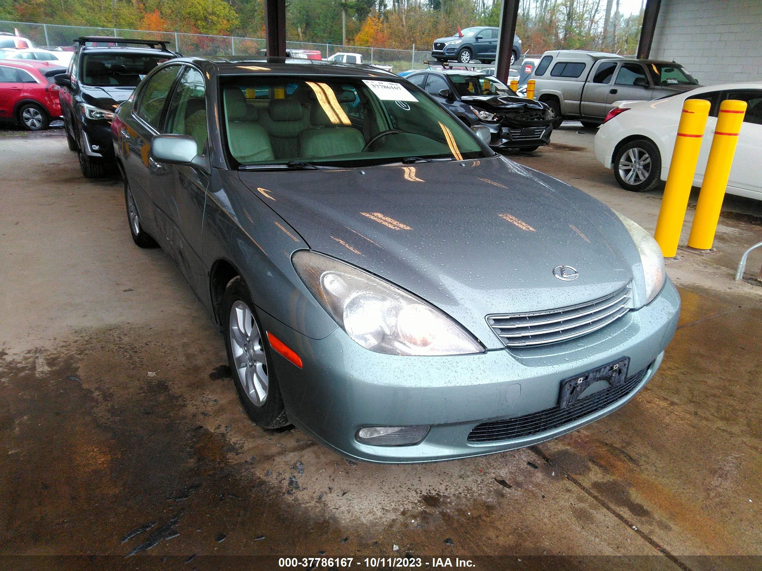 LEXUS ES 2003 jthbf30g230088364