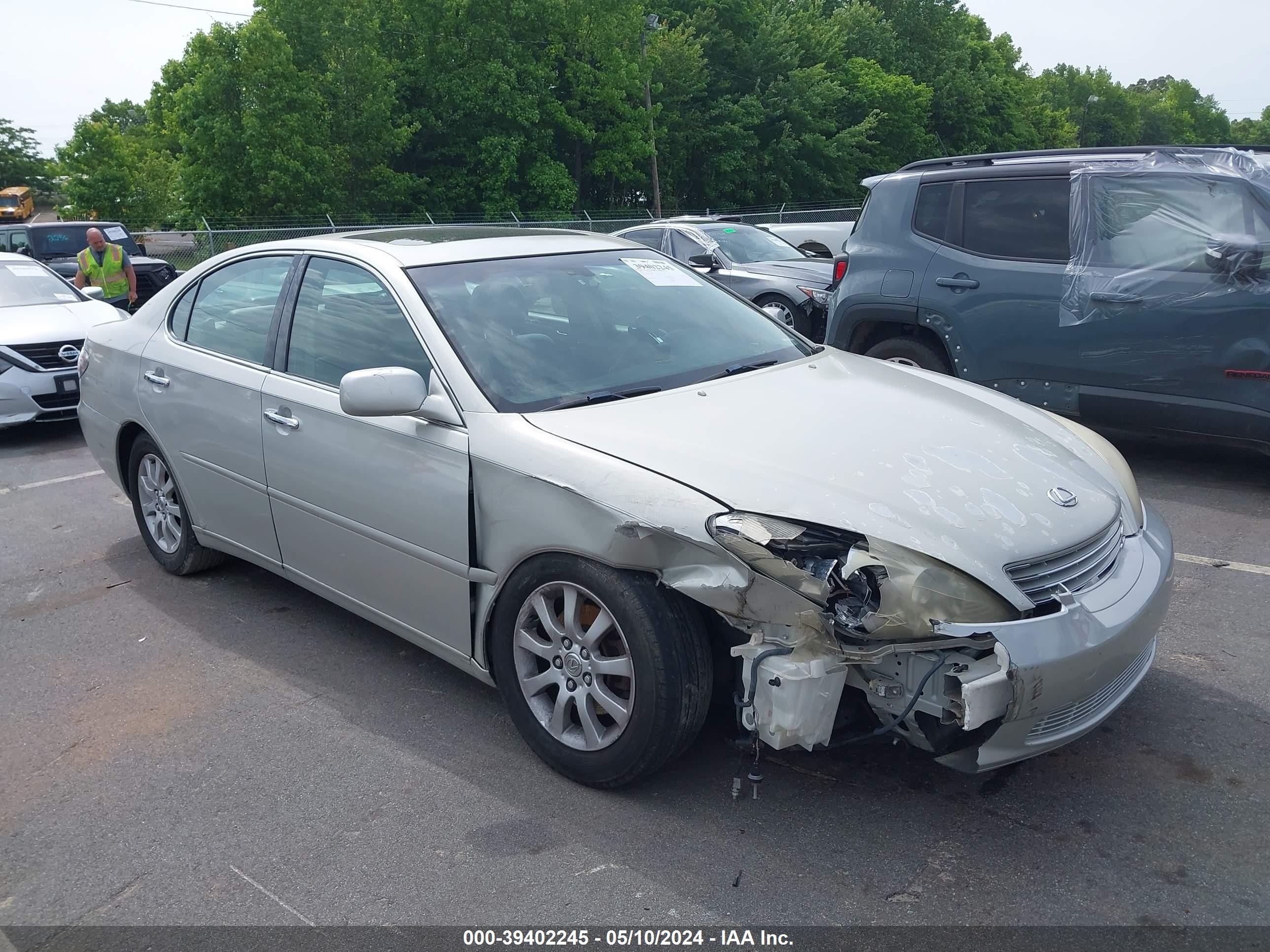 LEXUS ES 2002 jthbf30g425028054