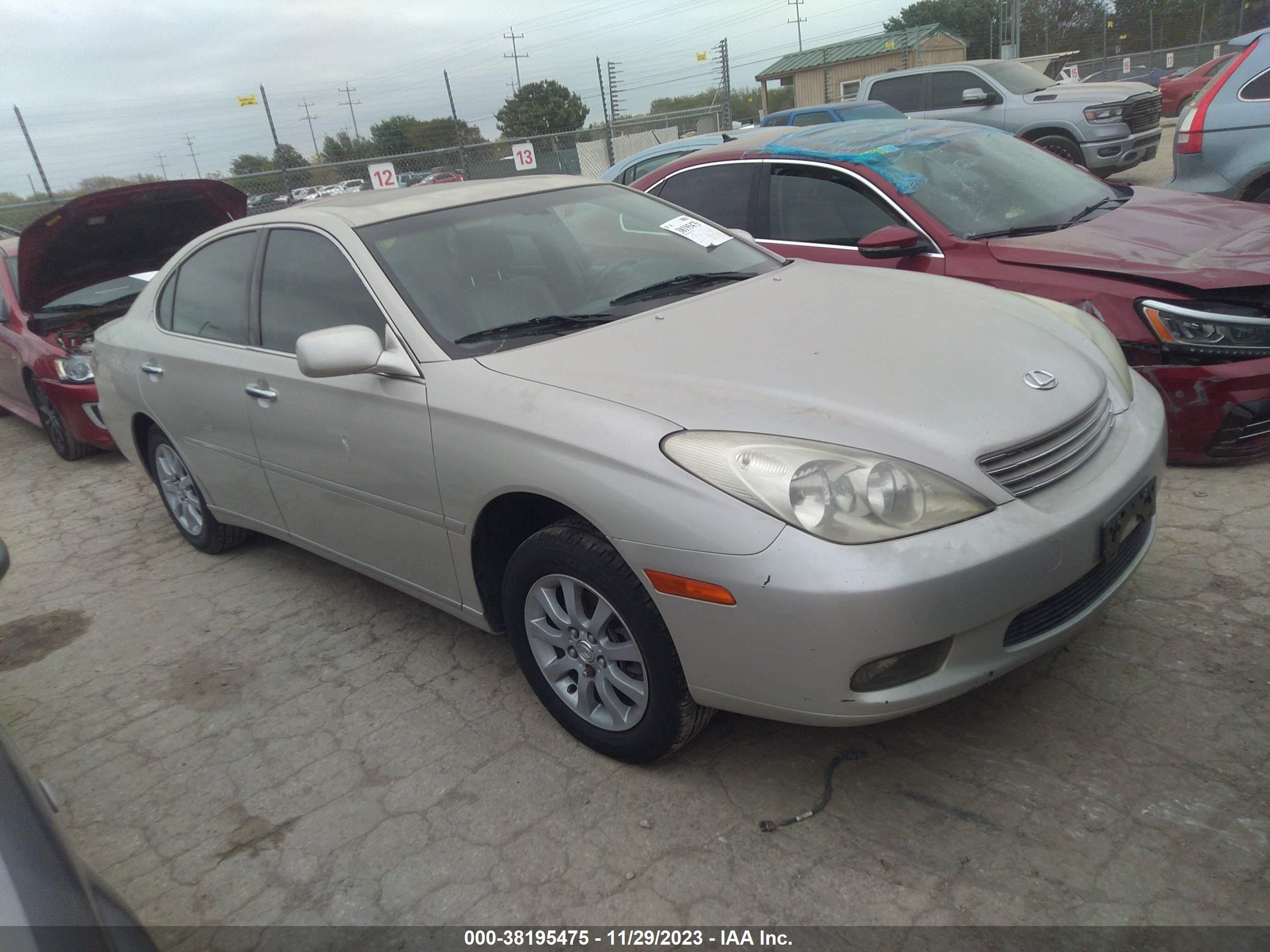 LEXUS ES300 2002 jthbf30g520011020