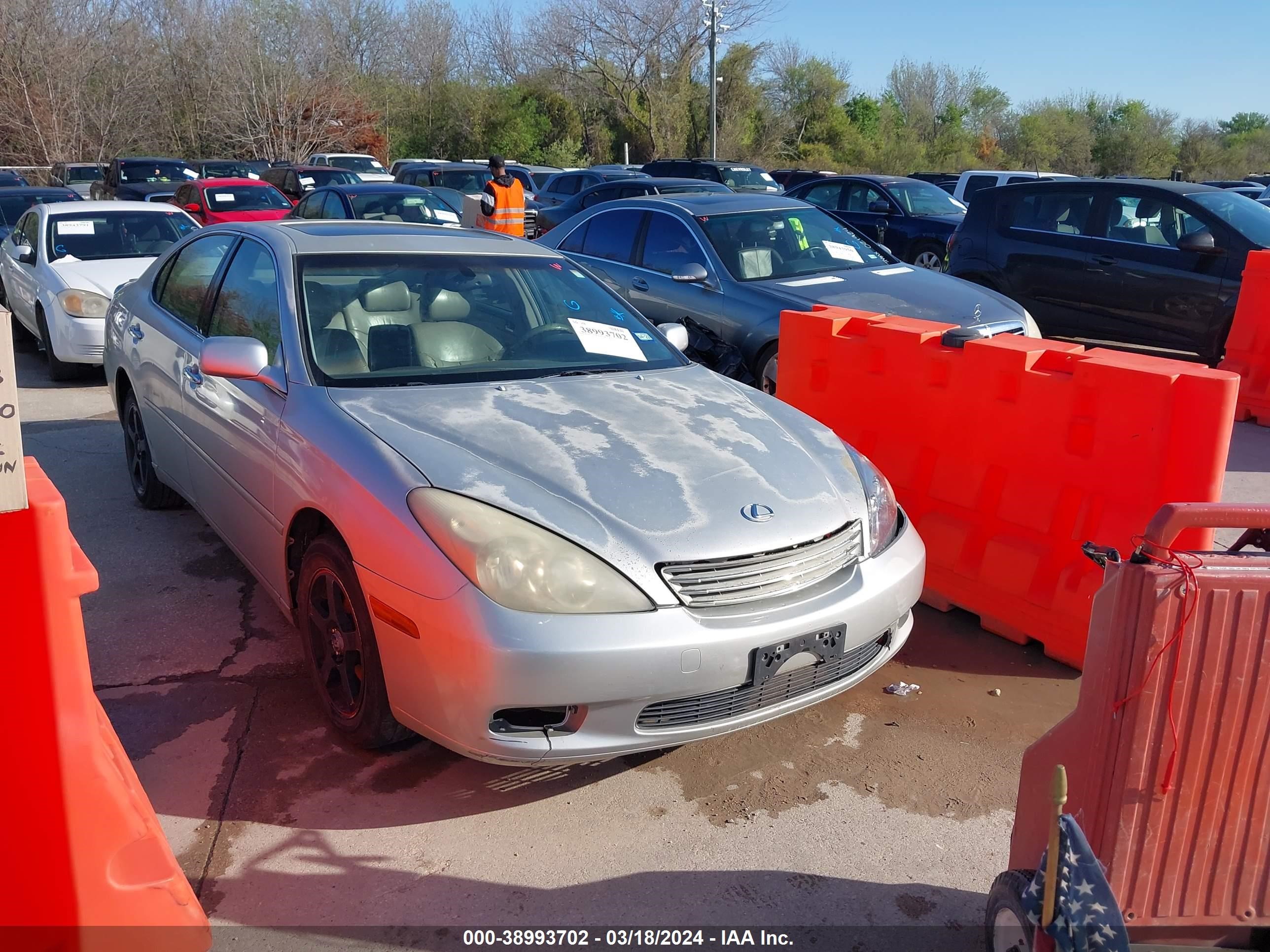 LEXUS ES 2003 jthbf30g630124900