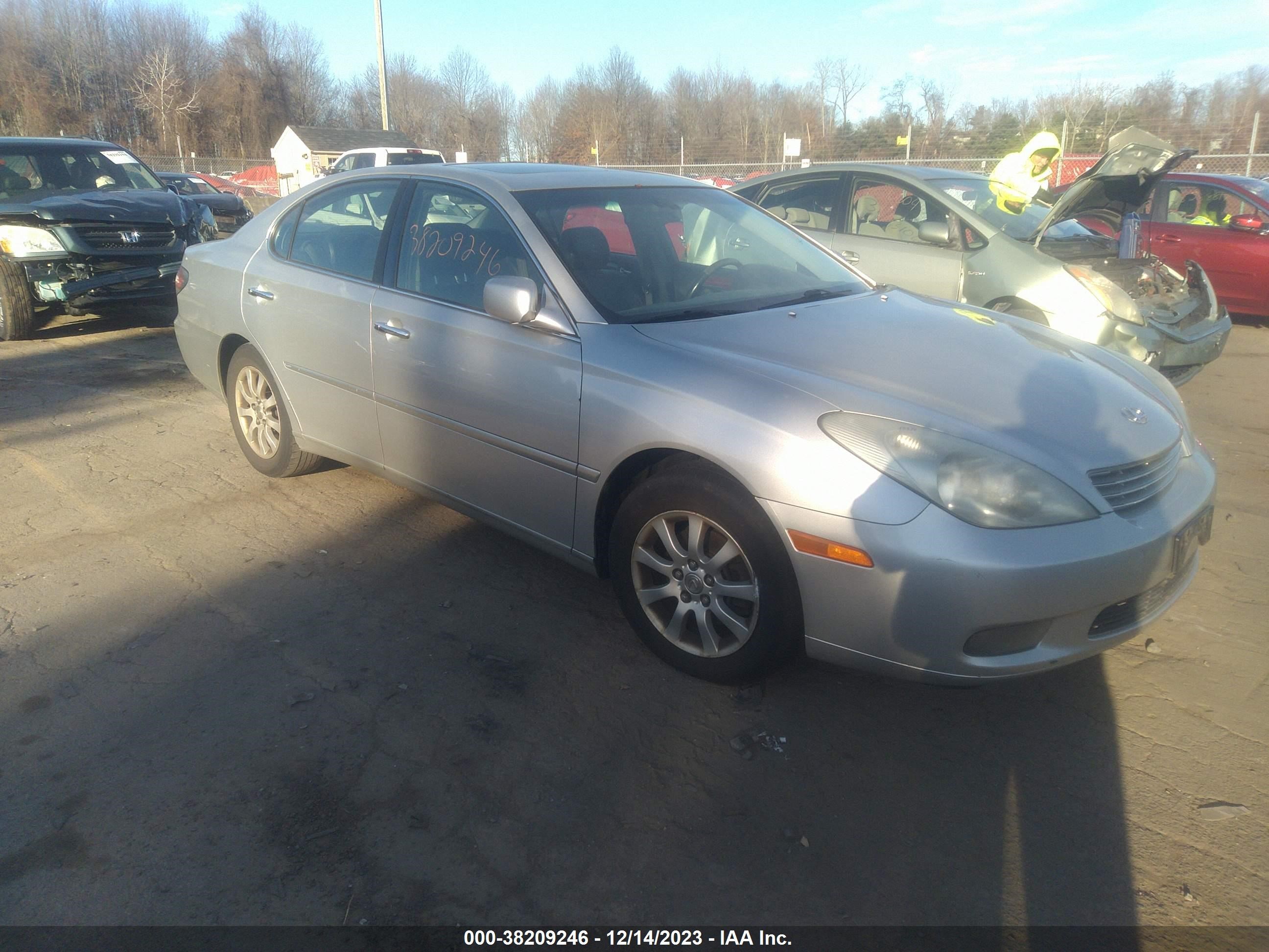 LEXUS ES 2002 jthbf30g720069680