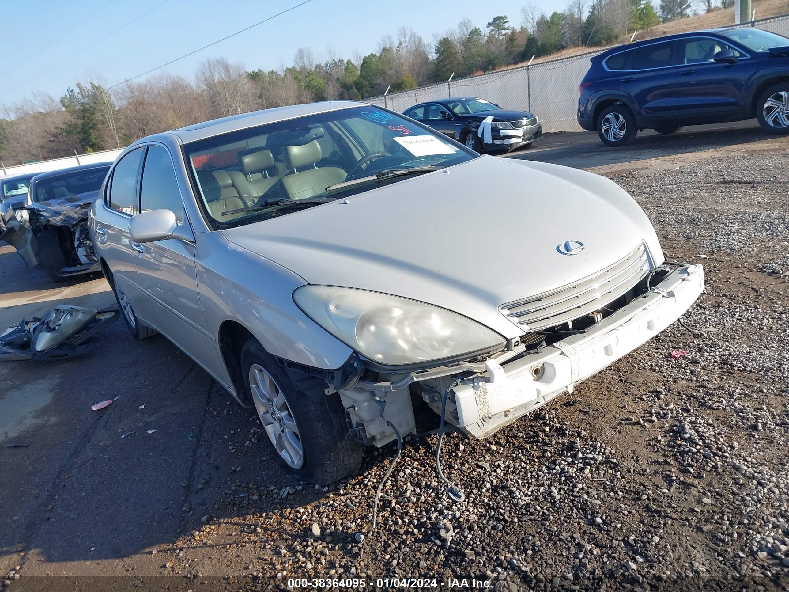 LEXUS ES 2002 jthbf30g820025686