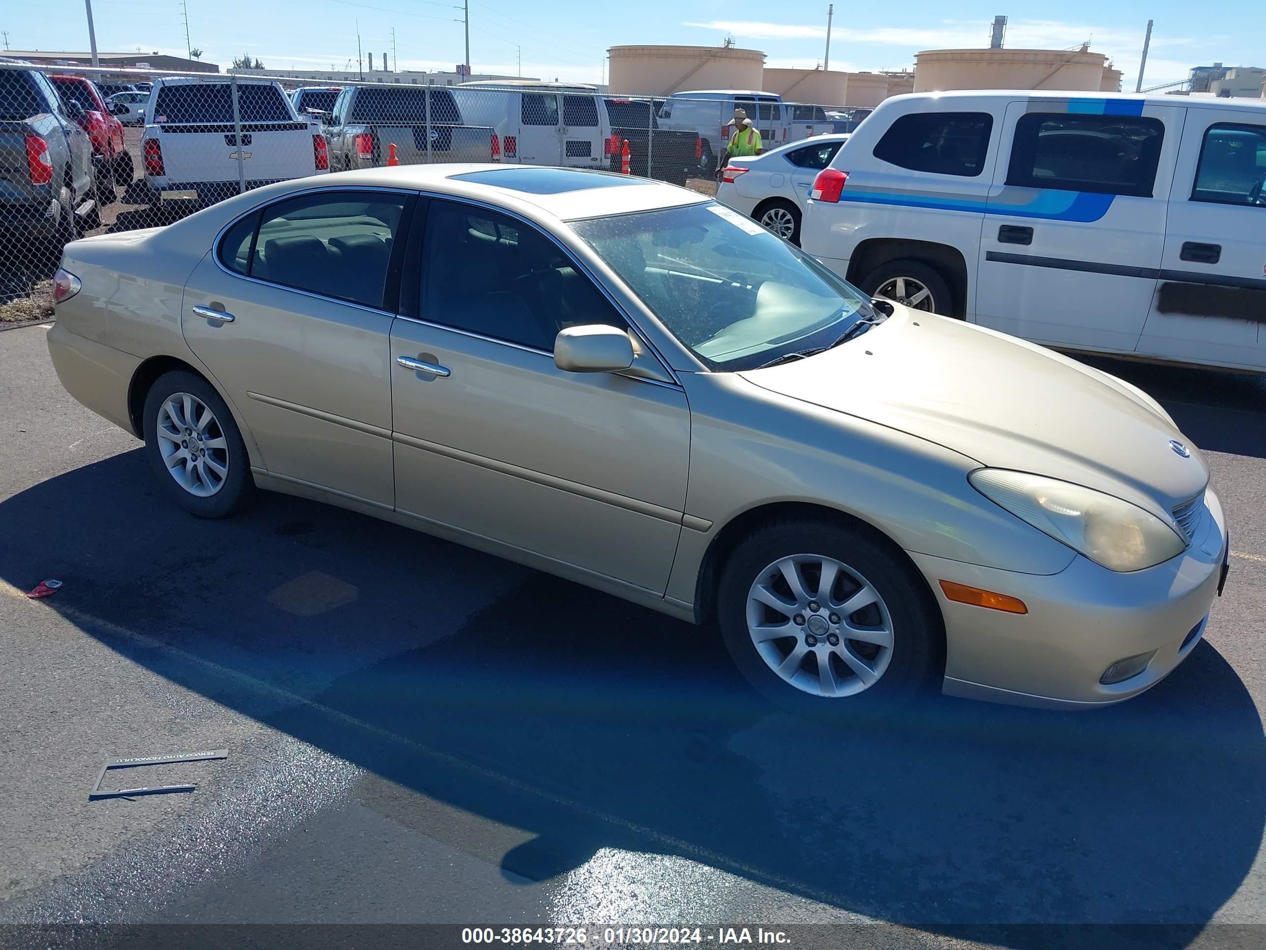 LEXUS ES 2002 jthbf30g825023441